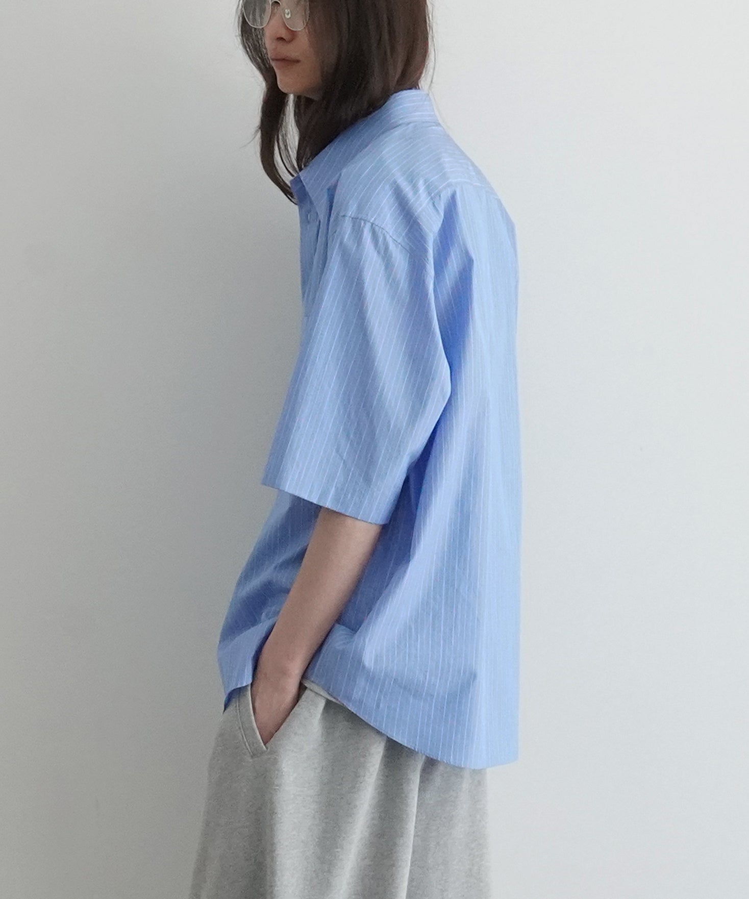 AURALEE Suvin high count cloth stripe half sleeved shirt "BLUE STRIPE"