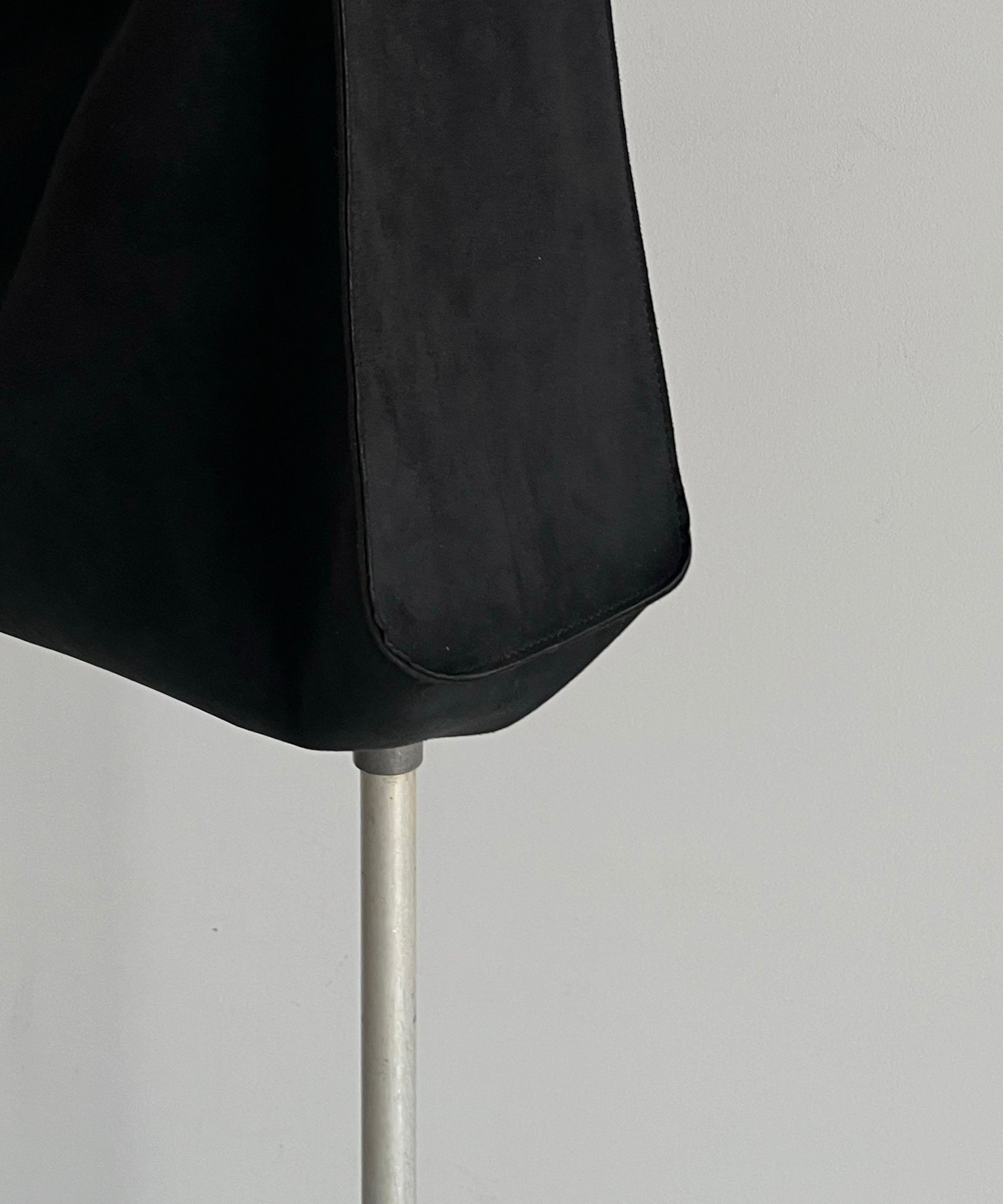 KAIKO Ultrasuede shoulder bag "BLACK"