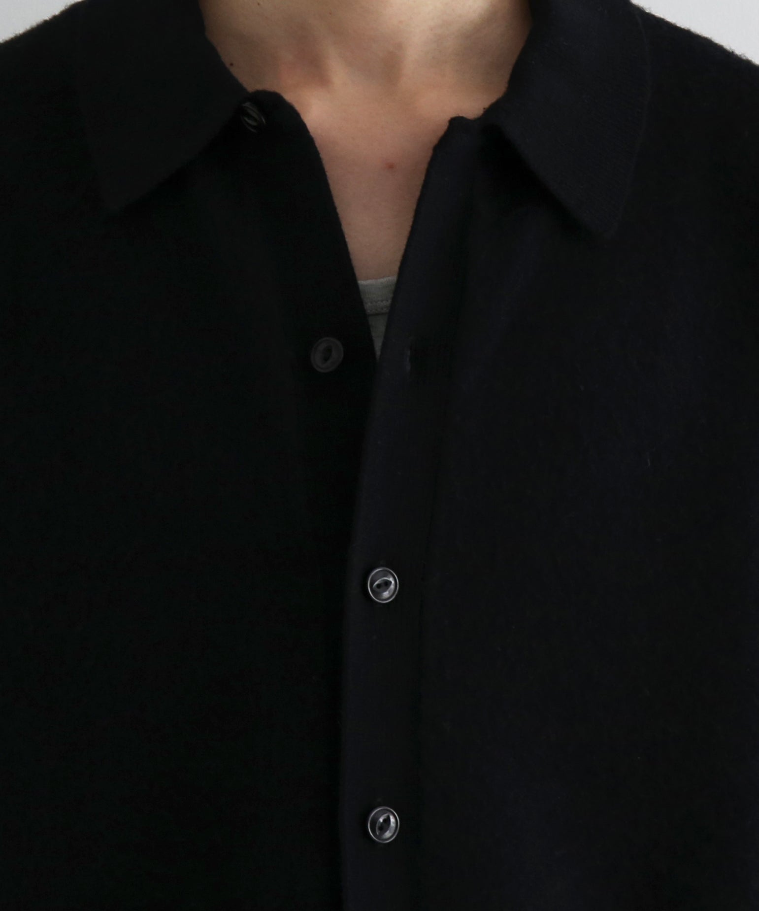 【Pre order】KAIKO Antistasic polo cardigan "BLACK"