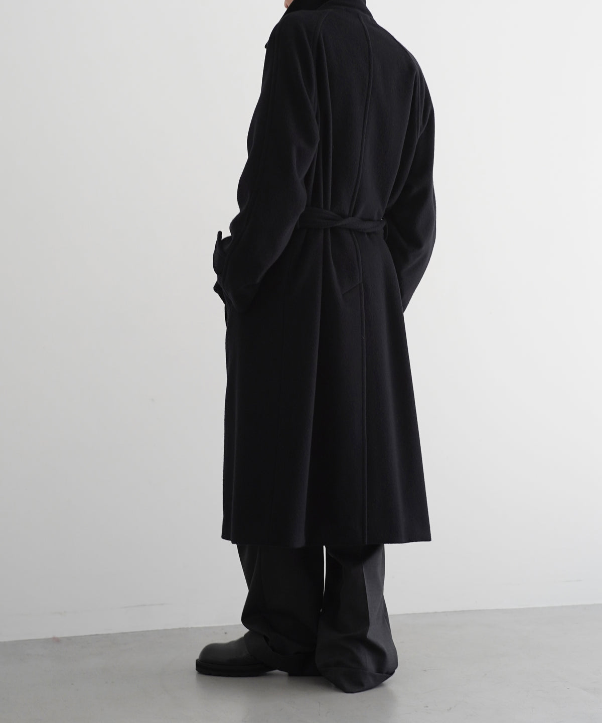 AURALEE Super fine wool mosser soutien collar coat “BLACK”