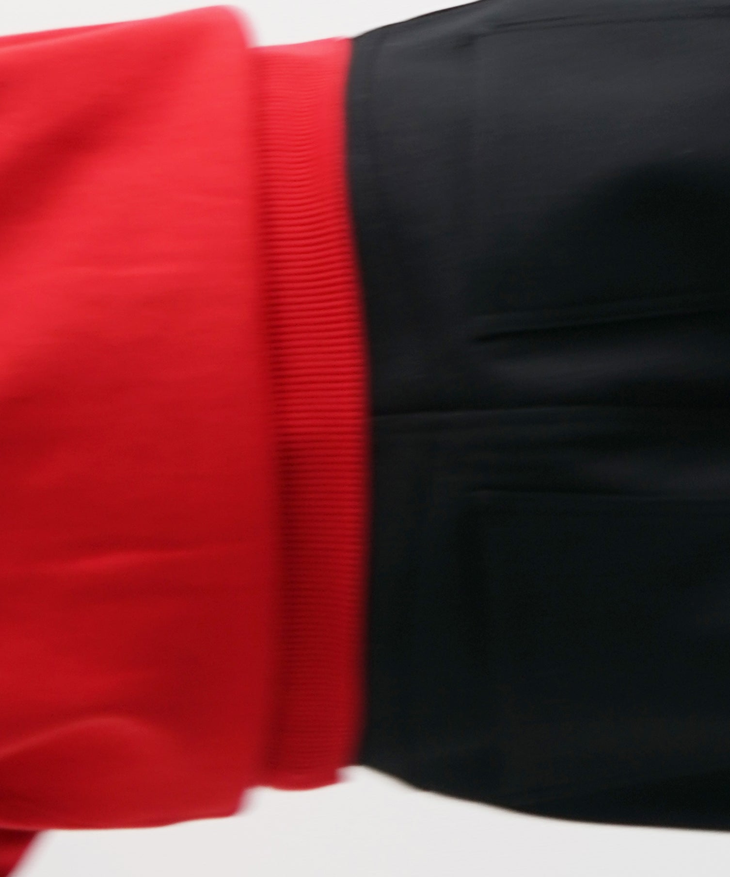 sefr Oktai trouser "STURDY BLACK TWILL"