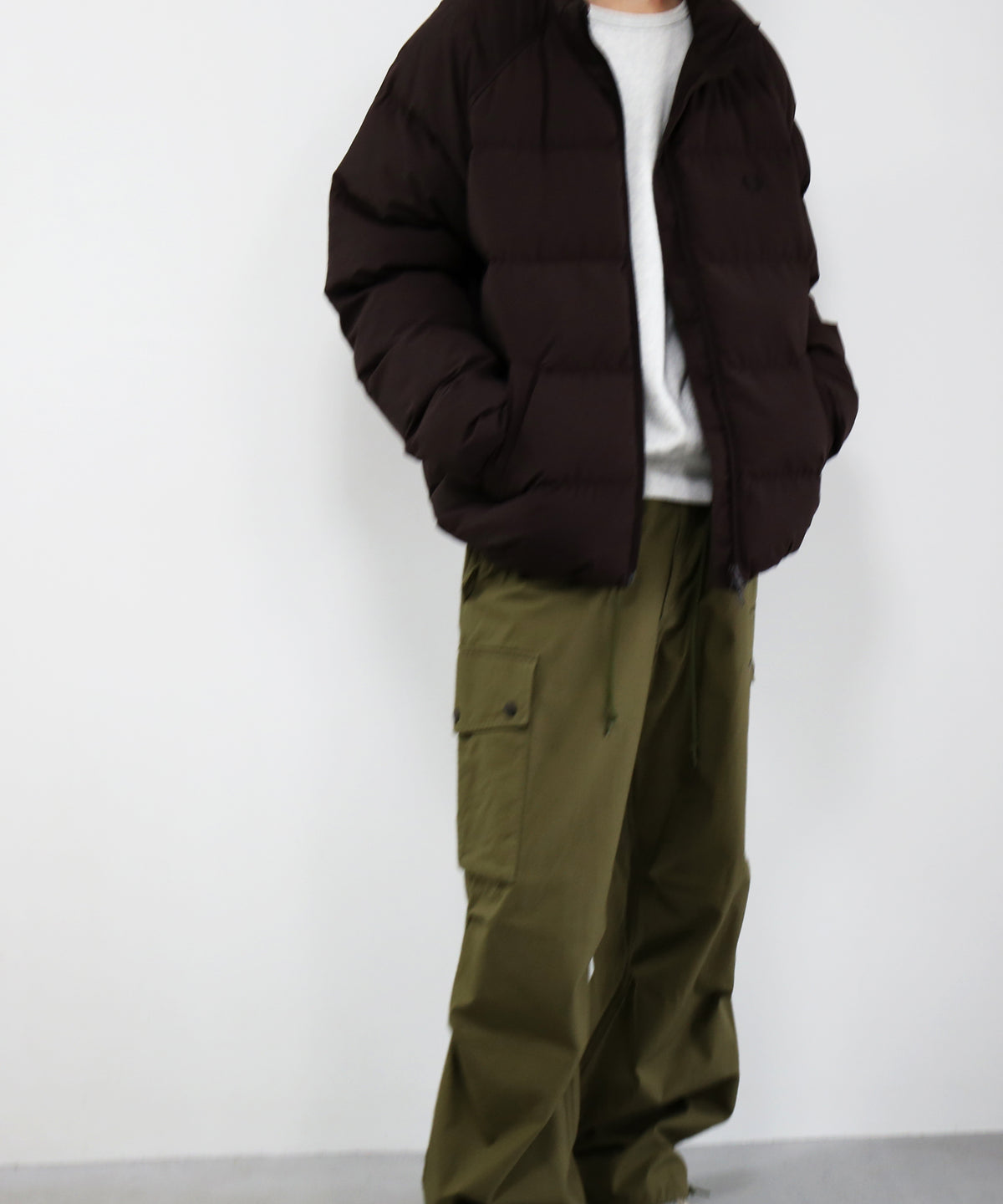 FRED PERRY Raglan sleeve padded jacket “RICH BROWN”
