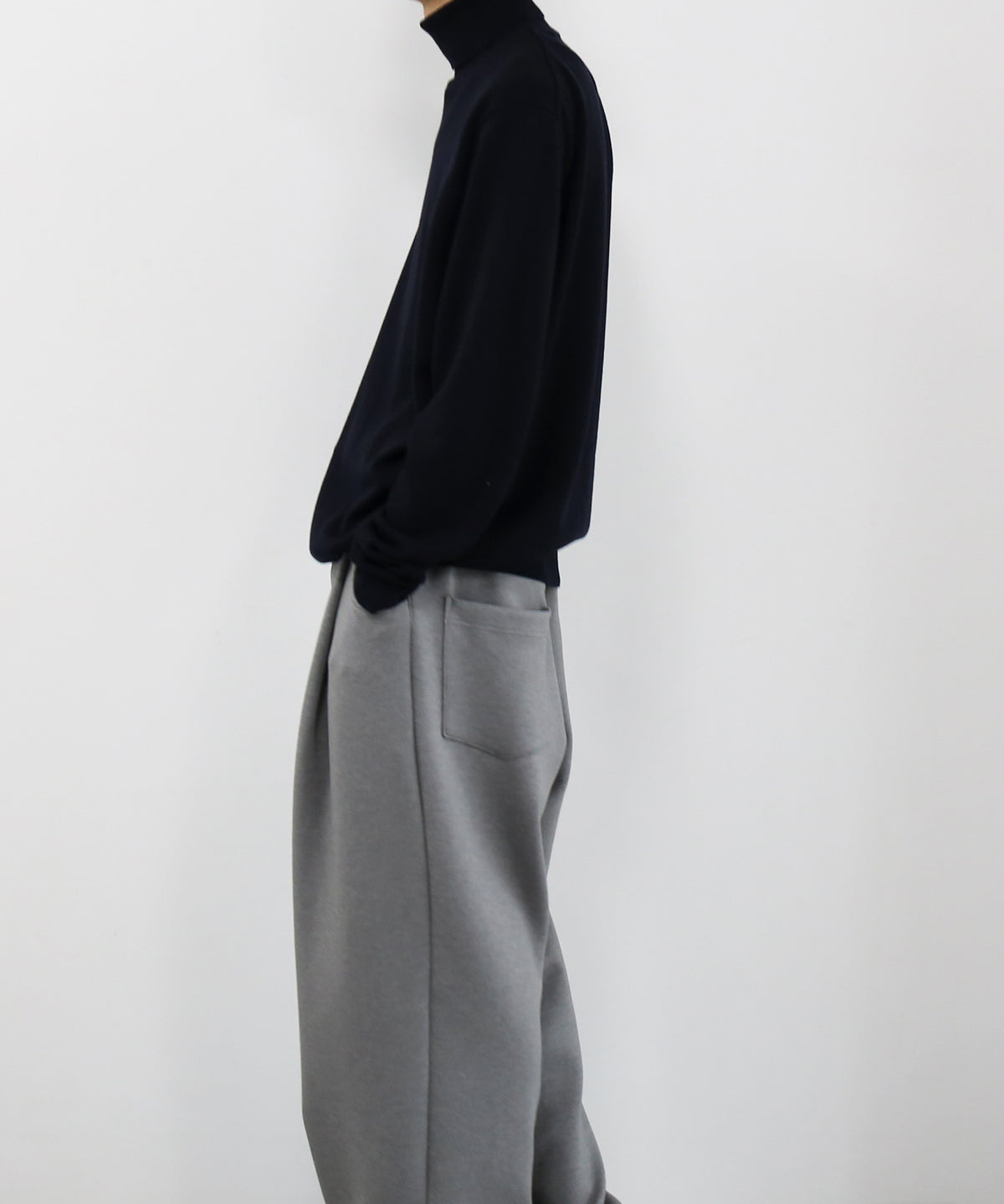 FRED PERRY Classic roll neck jumper “NAVY”