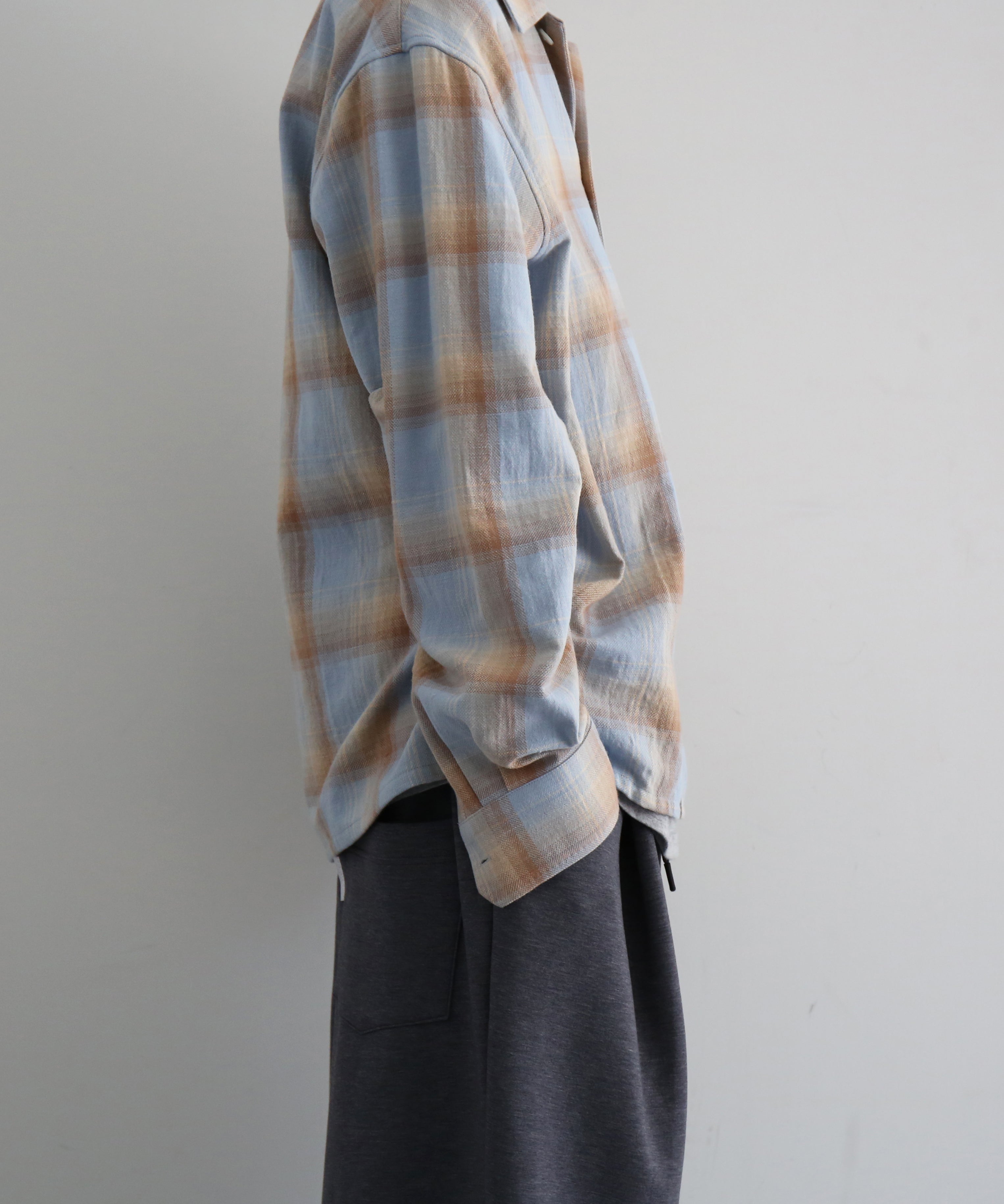 SECOND/LAYER Logan ombre ls shirt "CHECKERED BLUE"