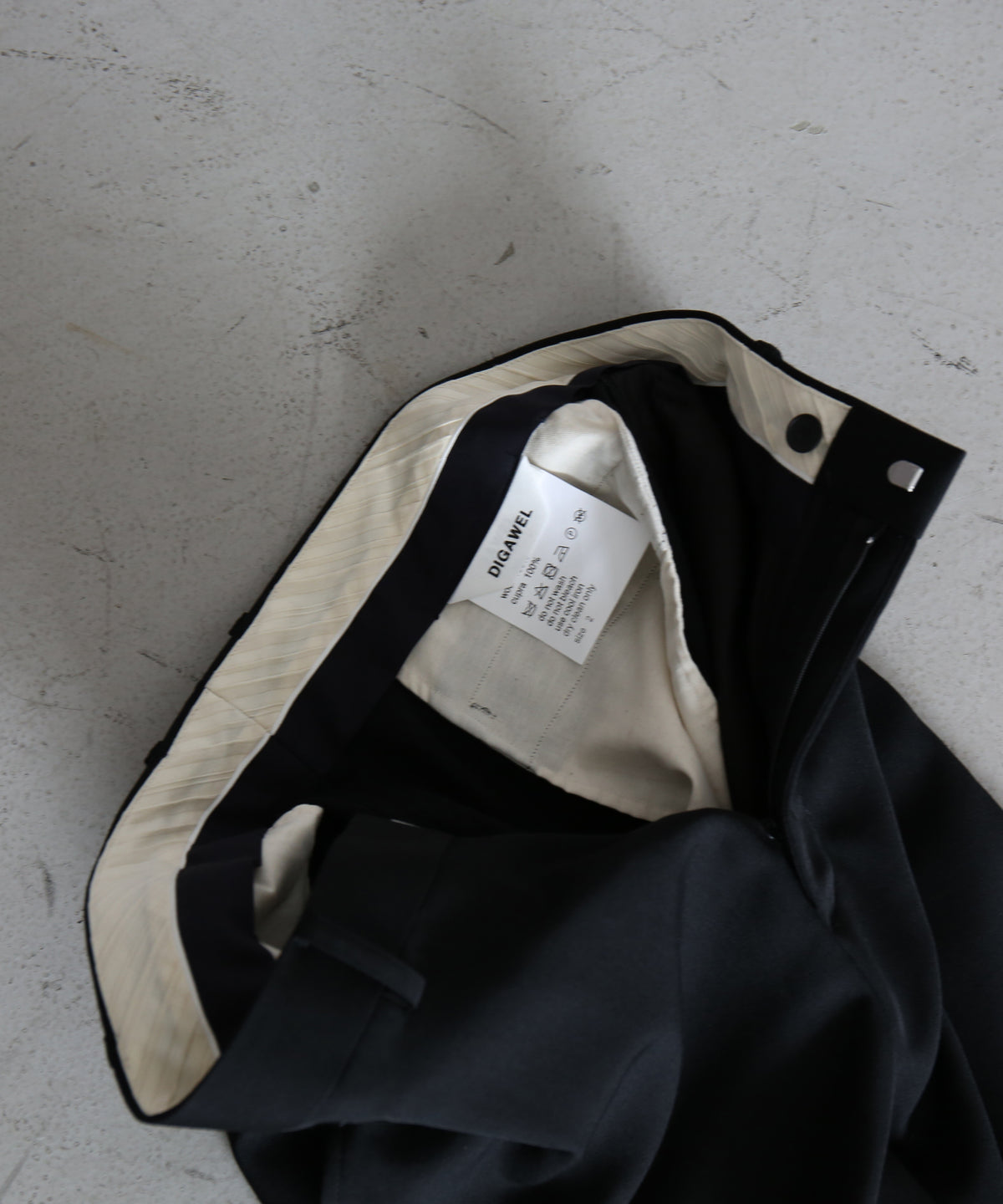 DIGAWEL Side adjuster pants "BLACK"