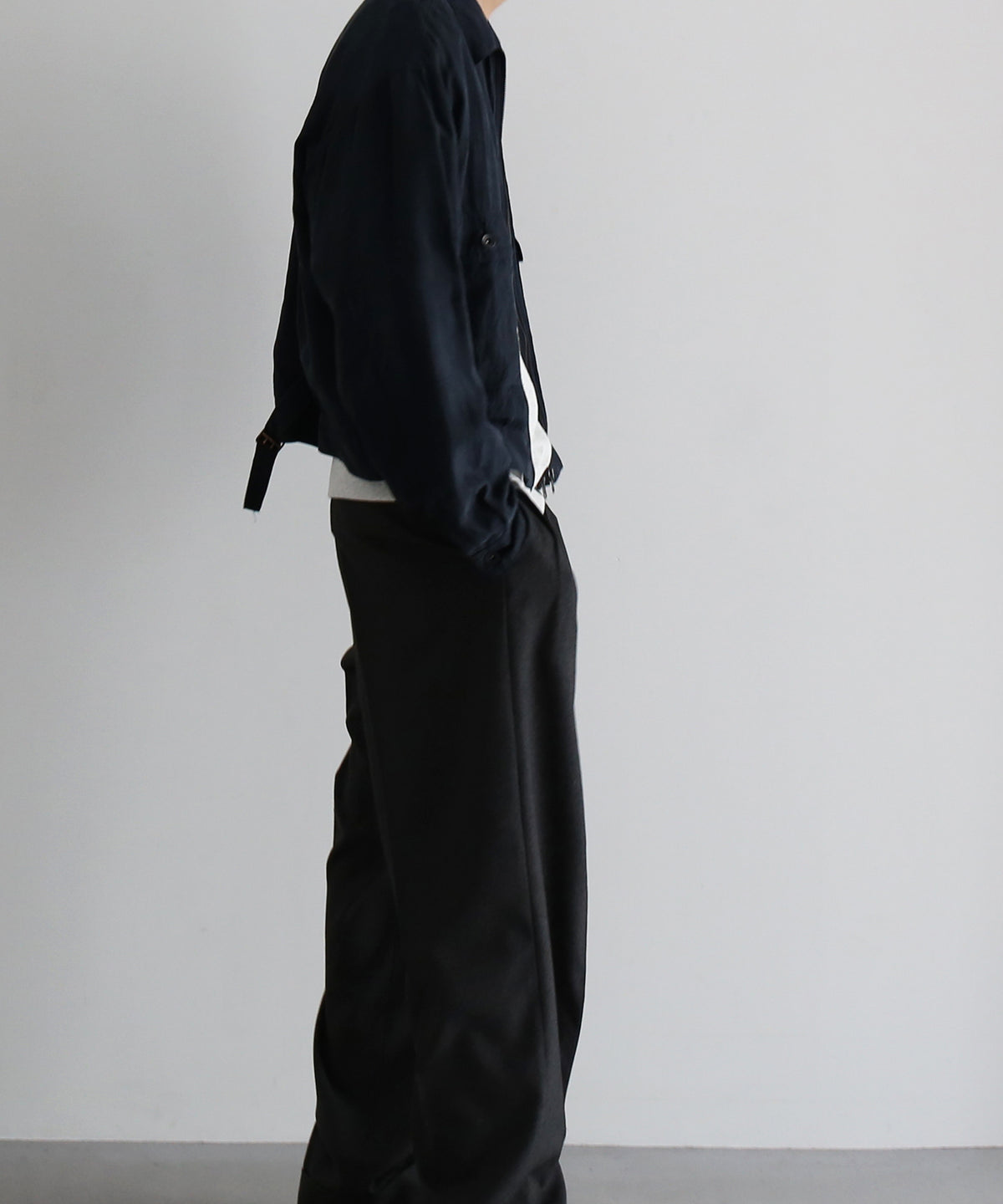 ensou. Two-lane short jacket "D.NAVY"