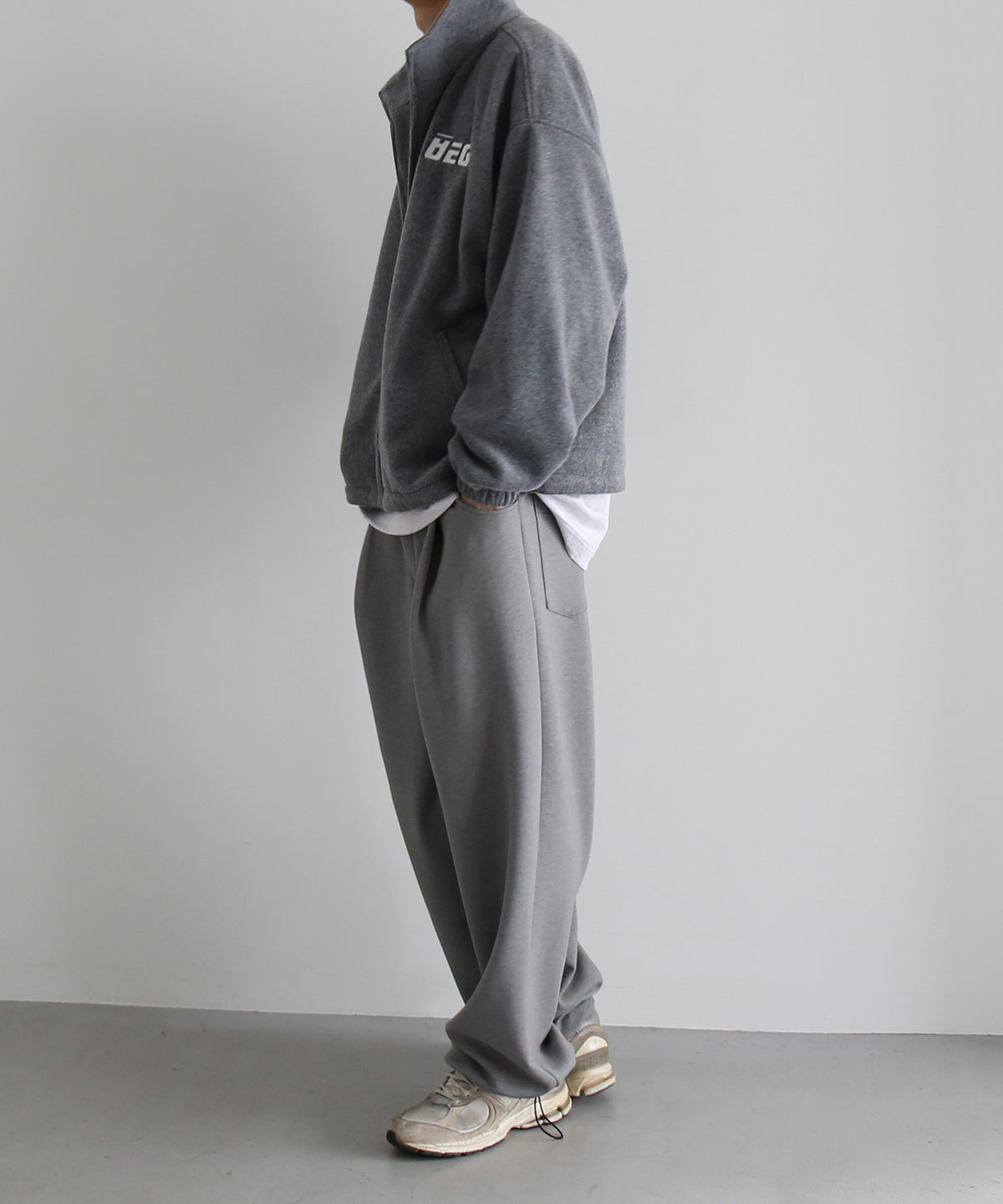 ABELIA EDOWARD GOUCHA Studio jumper "GREY"