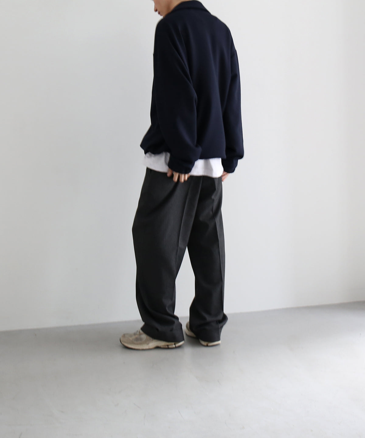 NEONSIGN Tech sweat -type : s "SOLID NAVY"