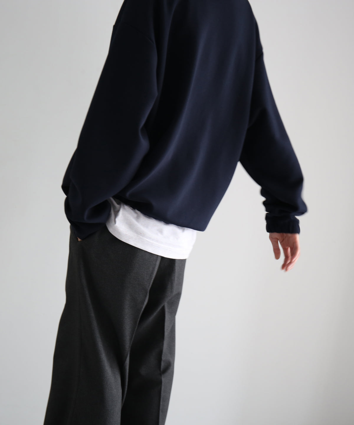 NEONSIGN Tech sweat -type : s "SOLID NAVY"
