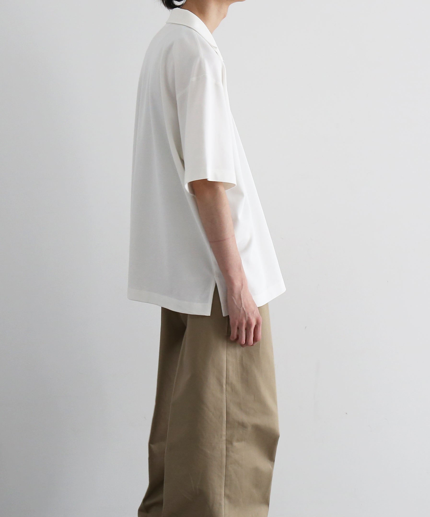 NEONSIGN Unfinished polo "hcs" "OFF WHITE"