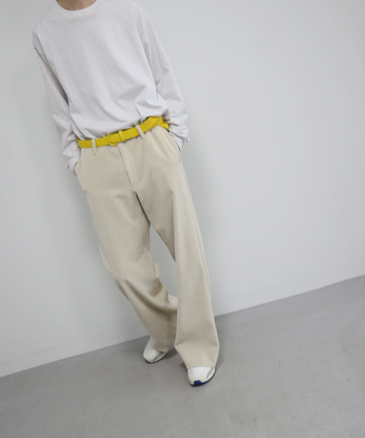 OLD FOLK HOUSE Cotton & rayon corduroy pants "OFF-WHITE"