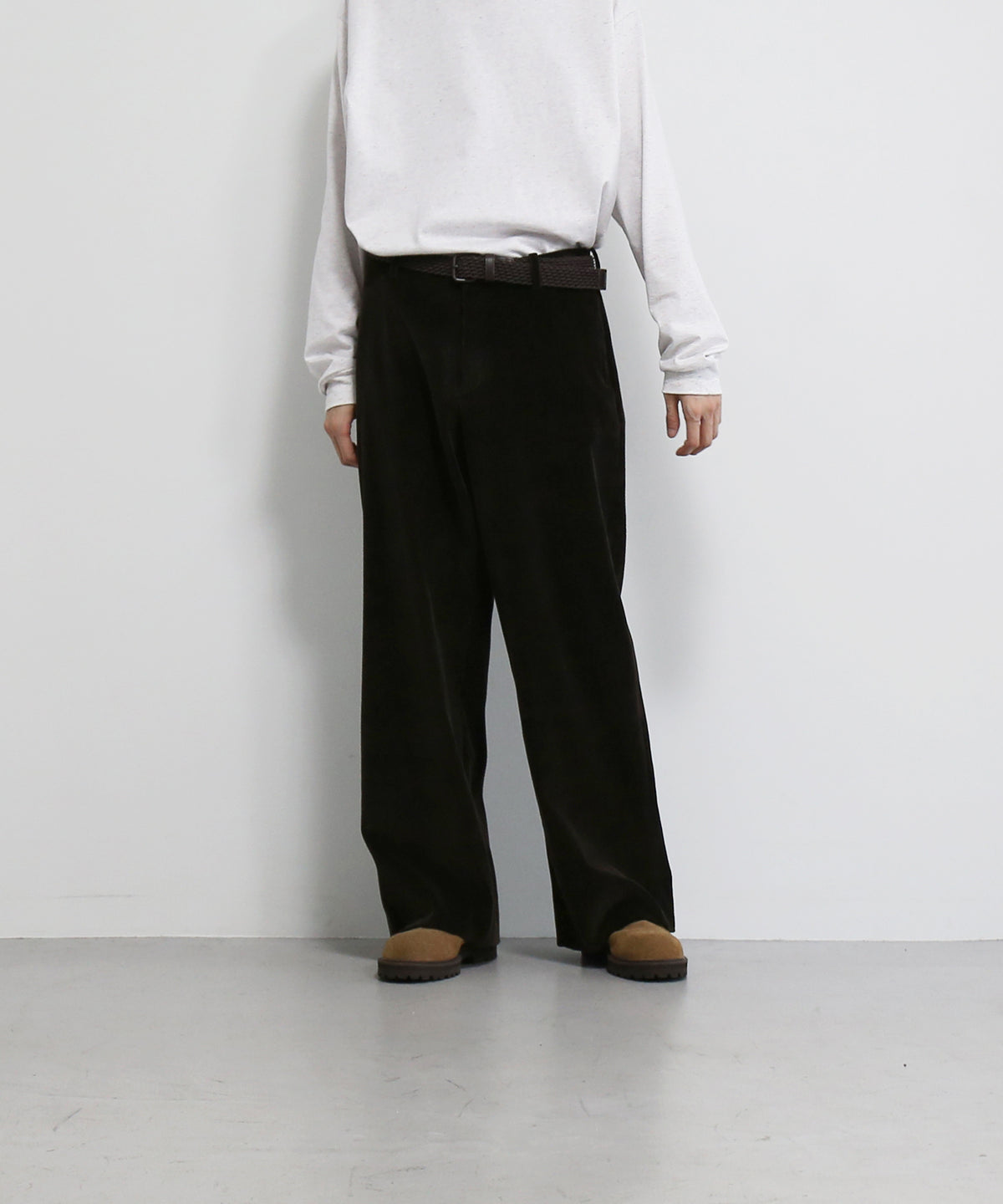 OLD FOLK HOUSE Cotton & rayon corduroy pants "OFF-WHITE"