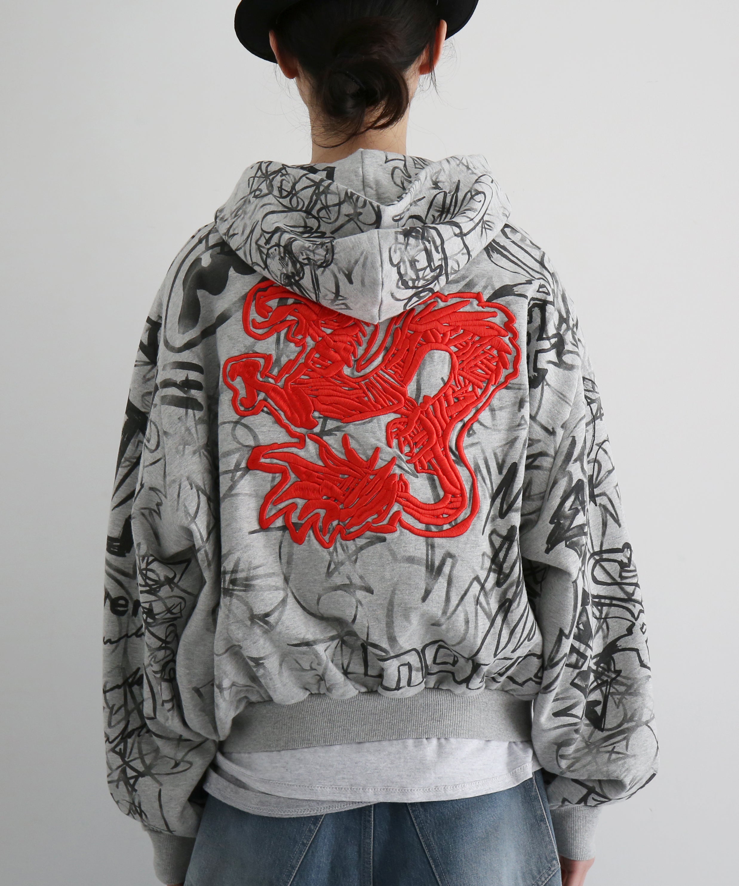 MOWALOLA Grey grafitti track top "GREY"