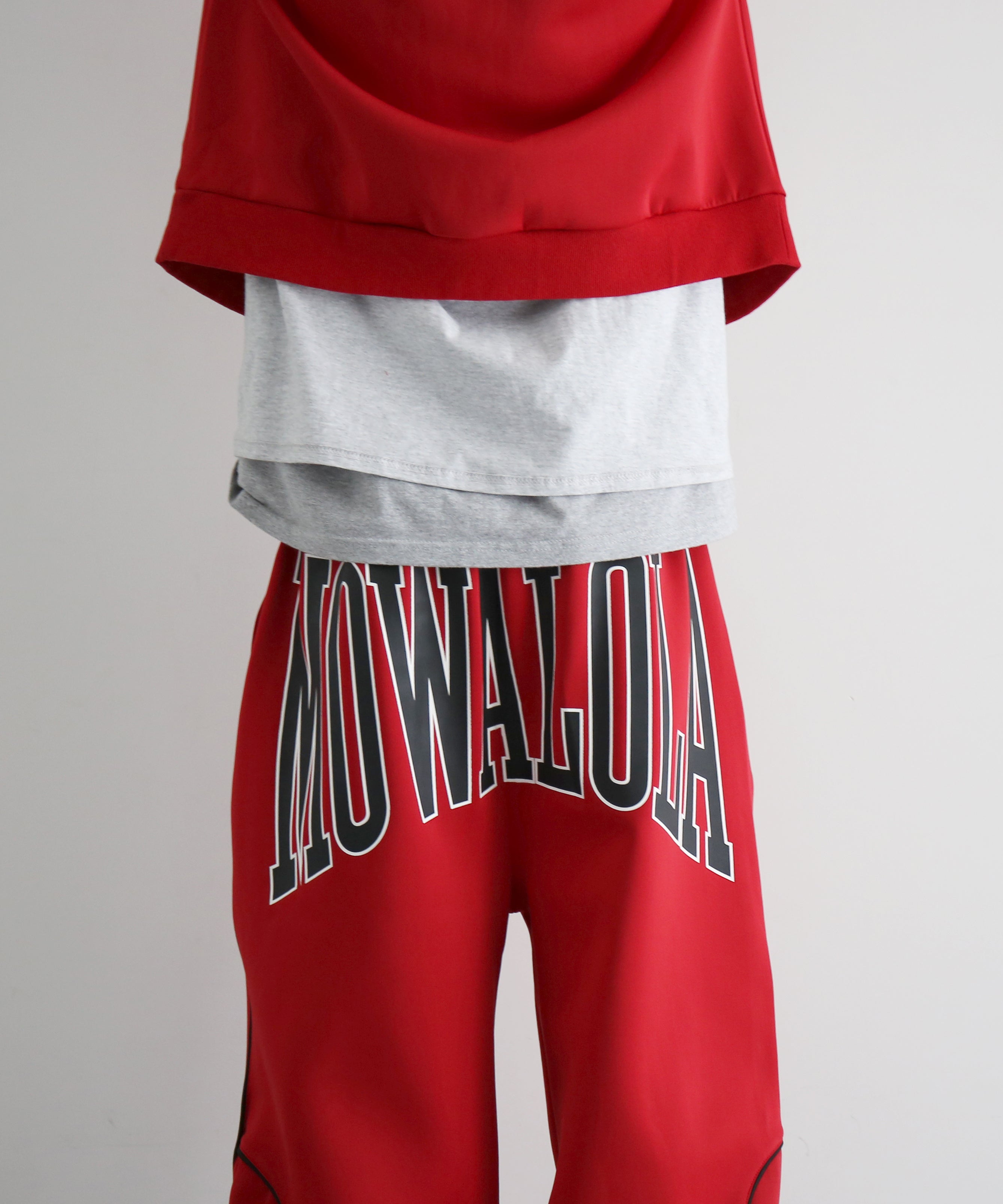 MOWALOLA Zushi trackpant "RED"
