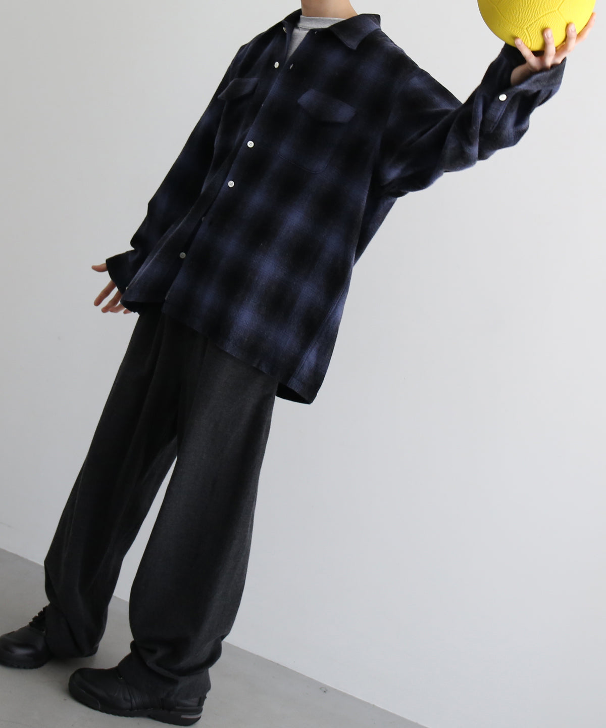 COTTON PAN Schaaf l/s oakland型 "BLACK×BLUE"