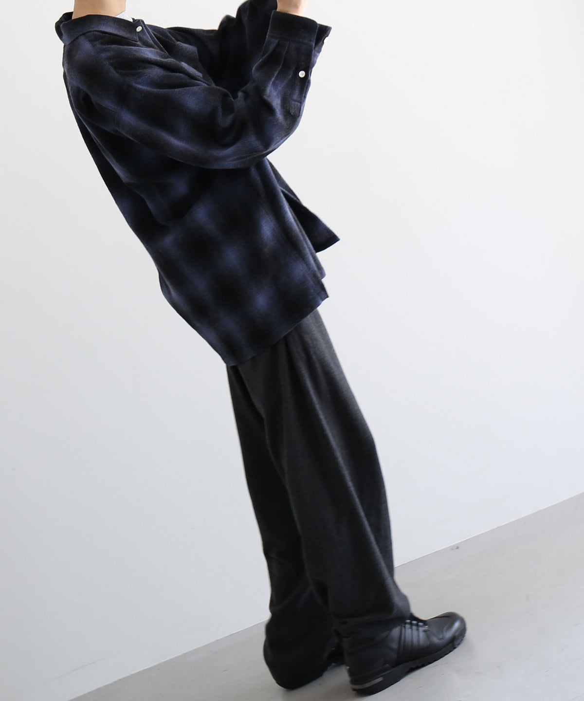 COTTON PAN Schaaf l/s oakland型 "BLACK×BLUE"