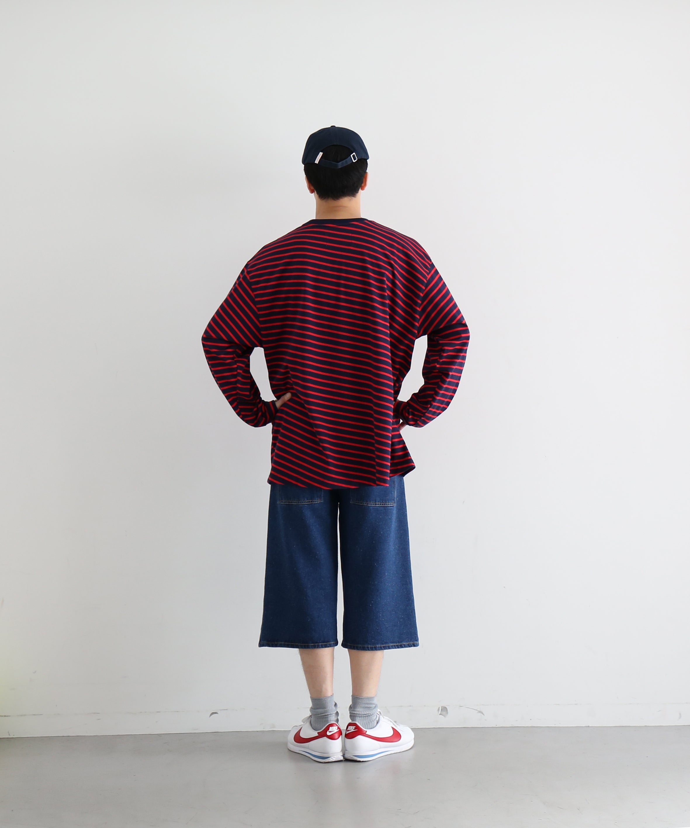 VOAAOV Border l/s tee "NAVY / RED"