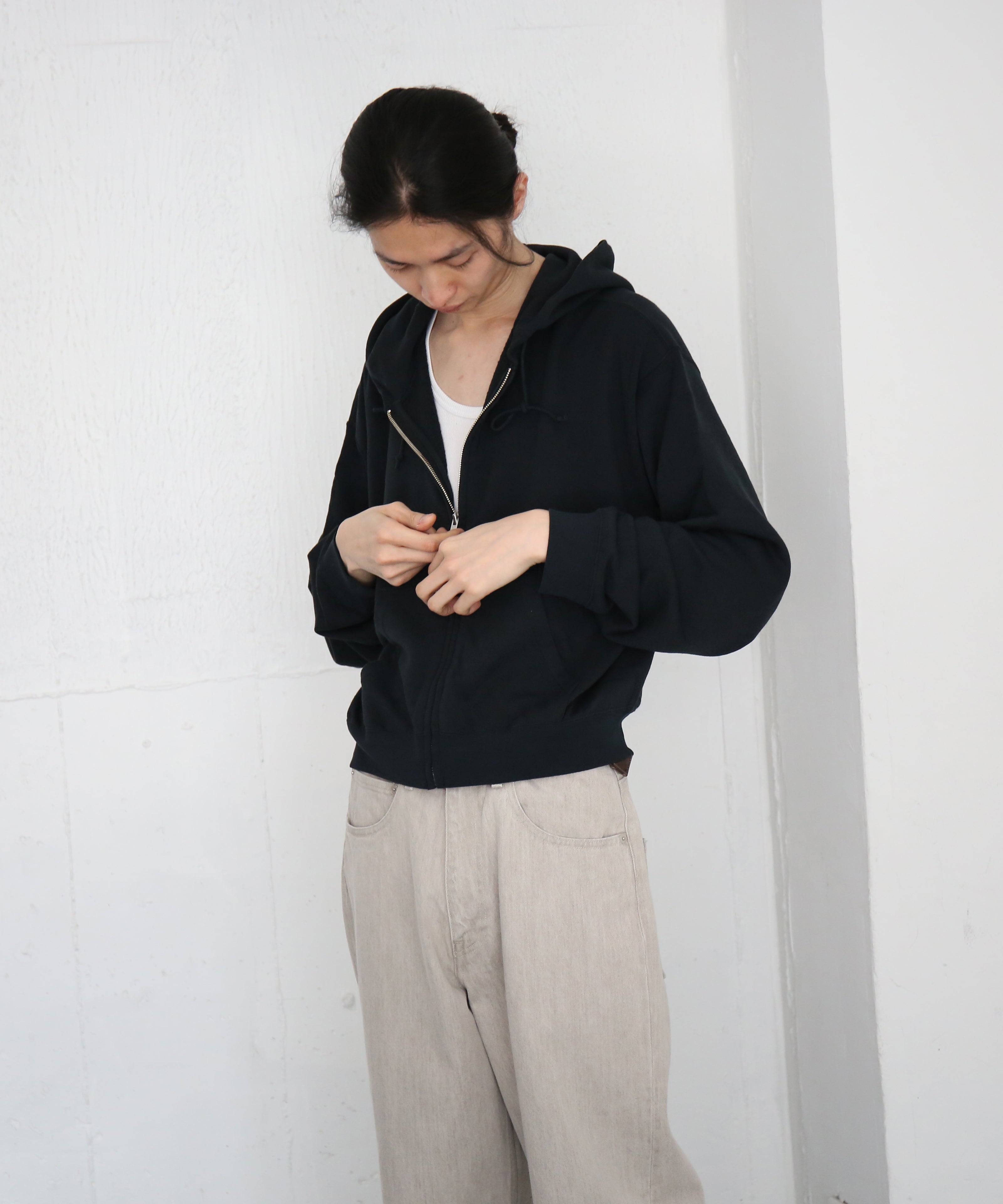 AURALEE High twist light sweat zip parka "INK BLACK"