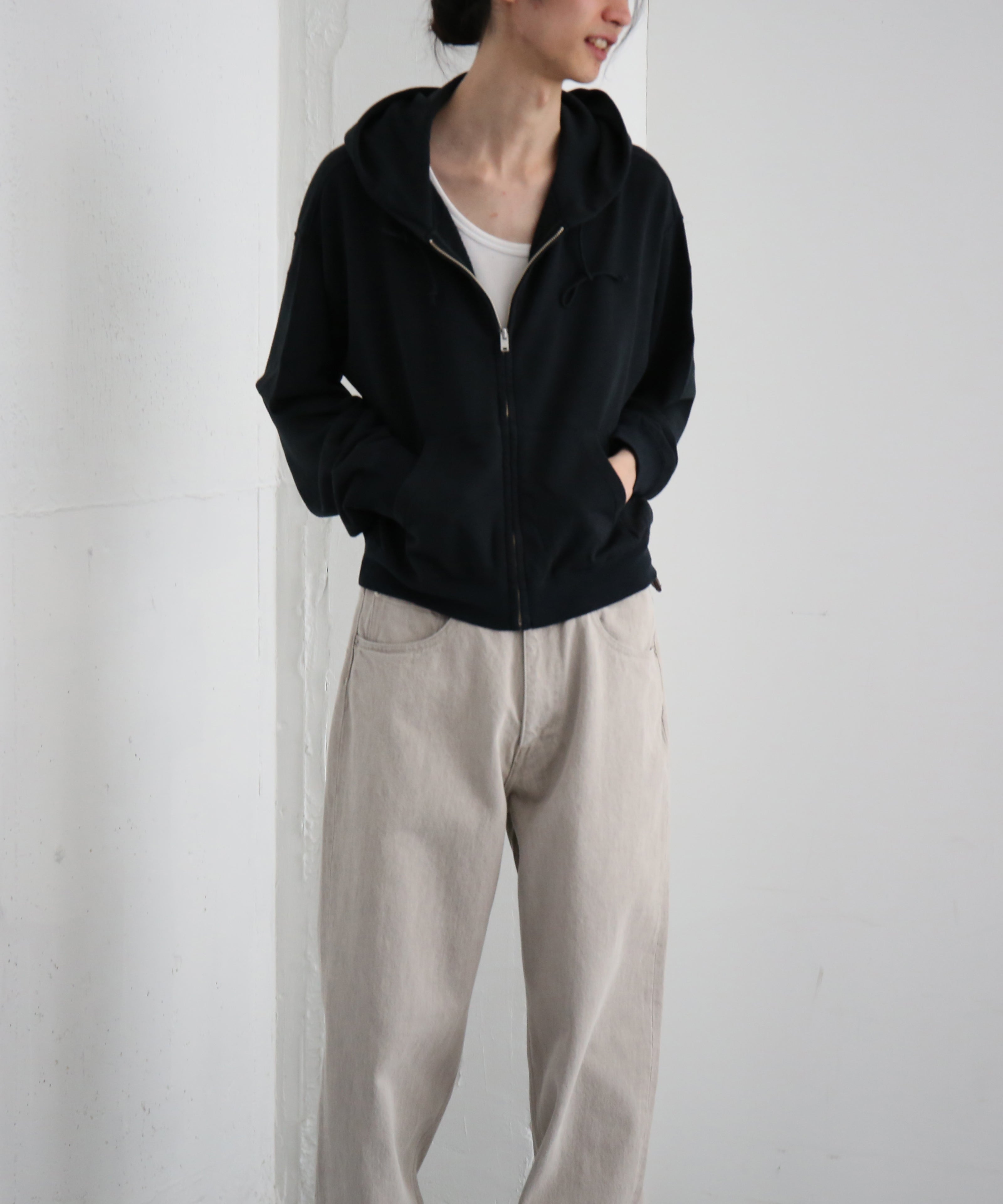 AURALEE High twist light sweat zip parka "INK BLACK"