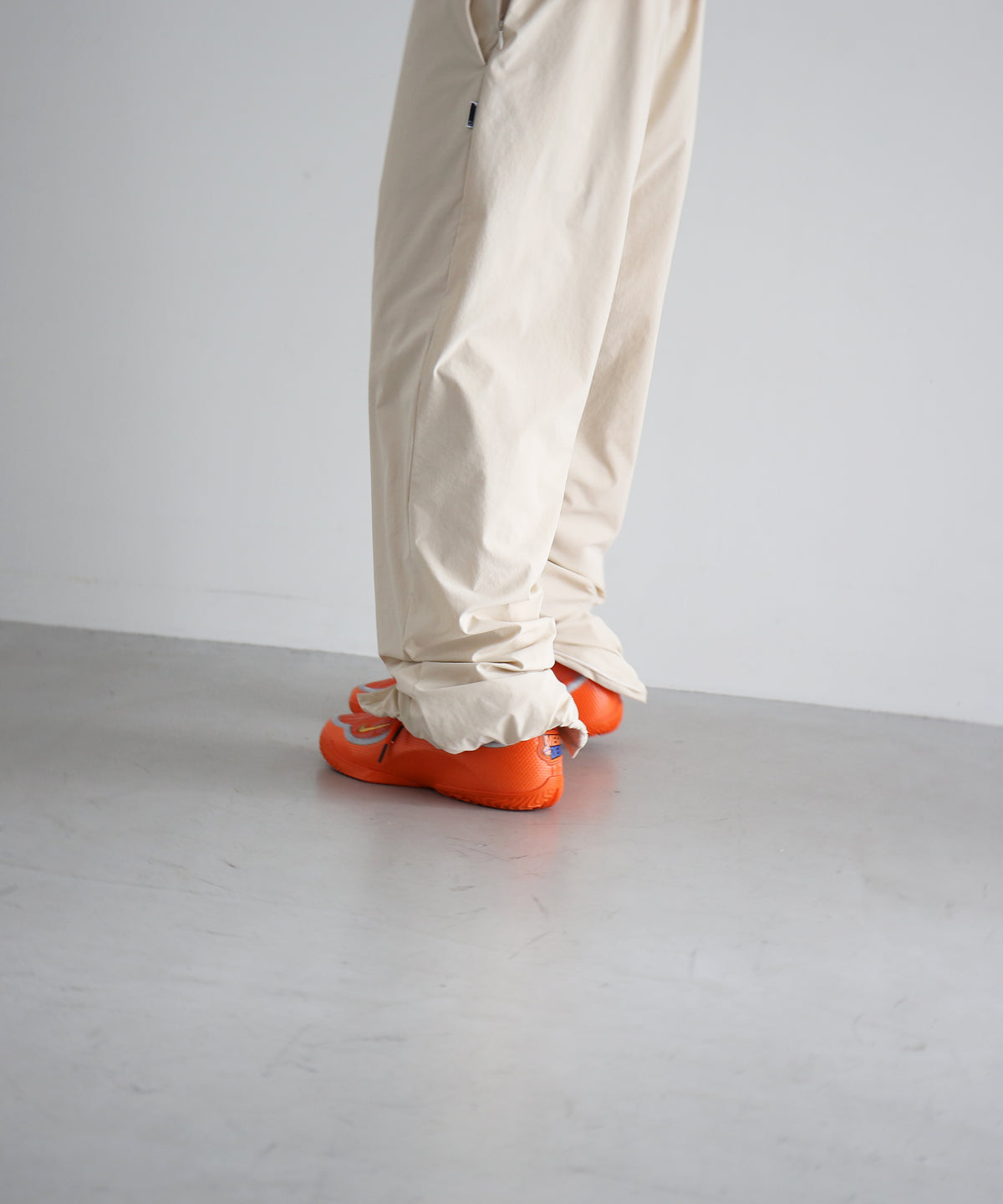 PHINGERIN Cushy fleece pants “A:LIGHT BEIGE”