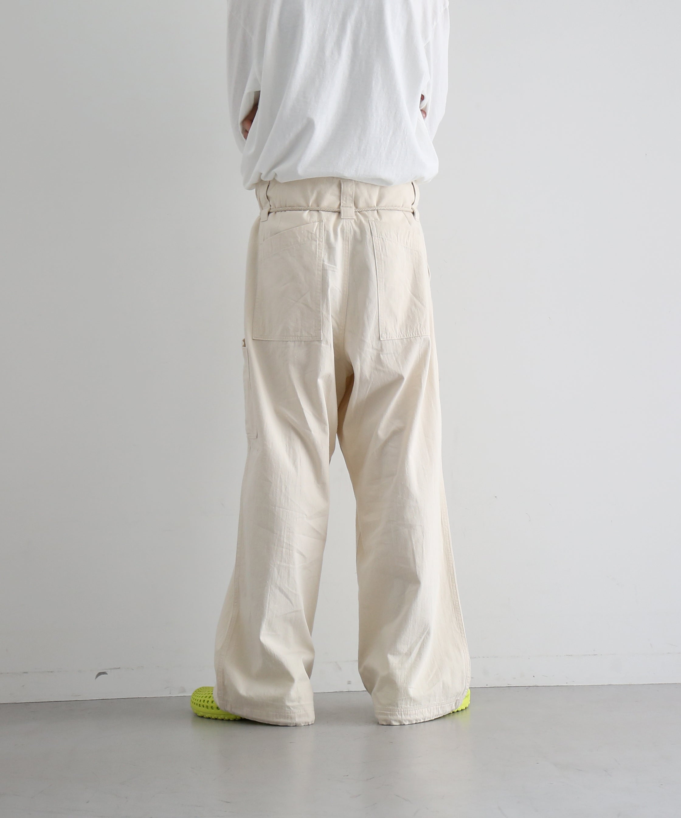 【EXCLUSIVE】WHOWHAT Origami pocket cargo pants "IVORY"