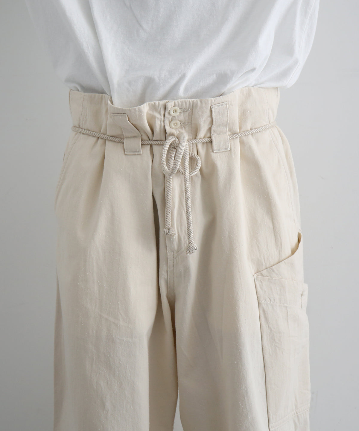 【EXCLUSIVE】WHOWHAT Origami pocket cargo pants "IVORY"