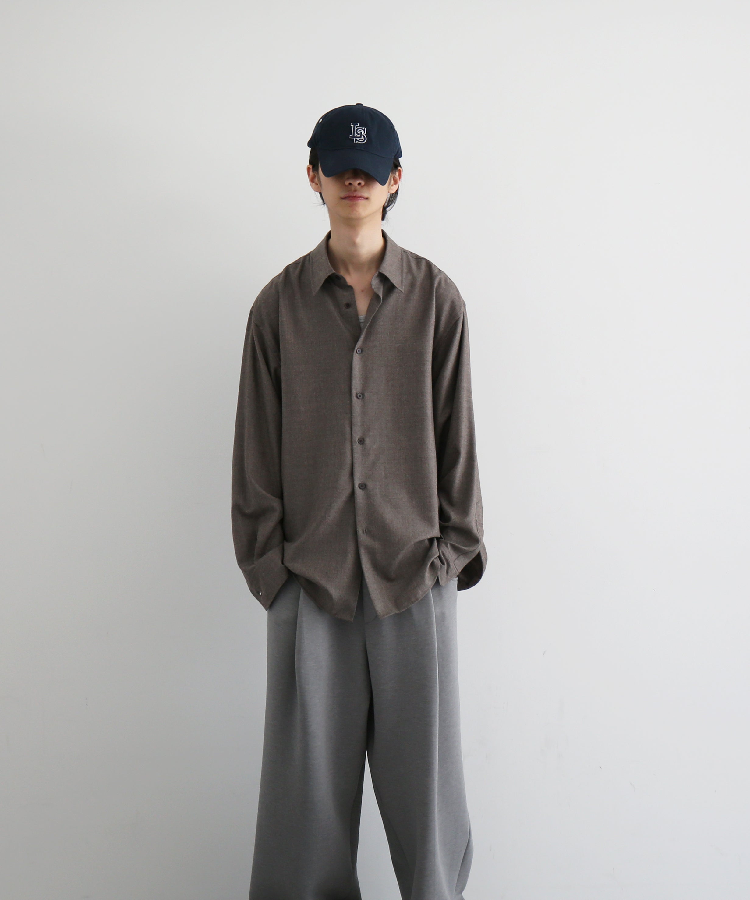 AURALEE Super light wool shirt "TOP BROWN"