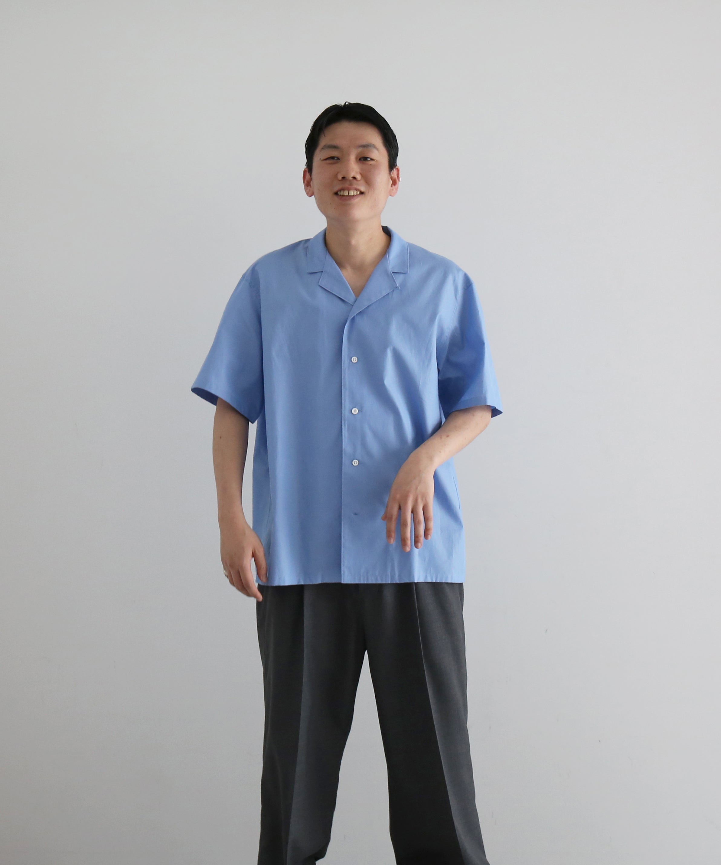DIGAWEL Open-collar s/s shirt "DARK SAX"