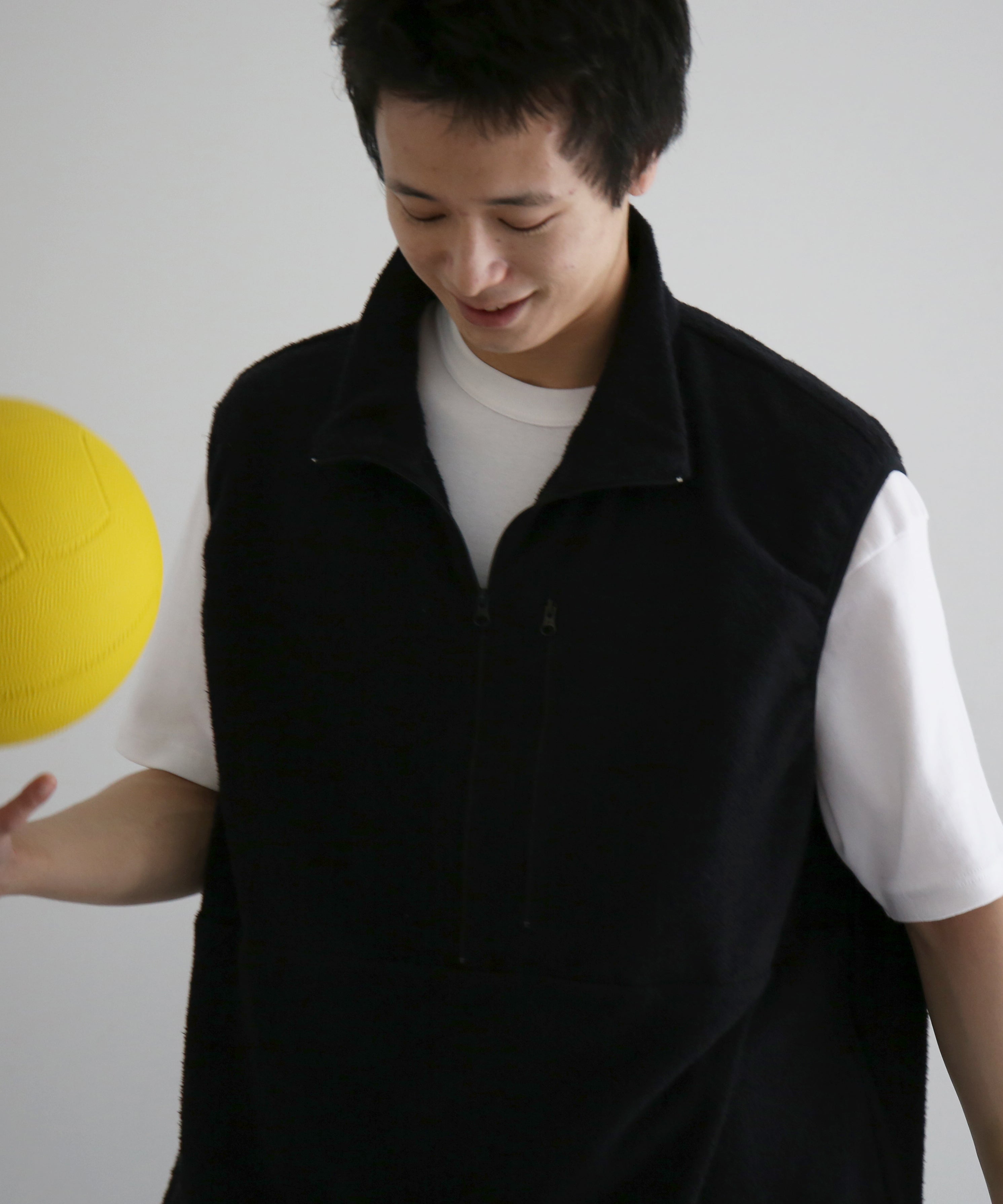 NOWHAW Towel cloth half zip vest "BLACK"