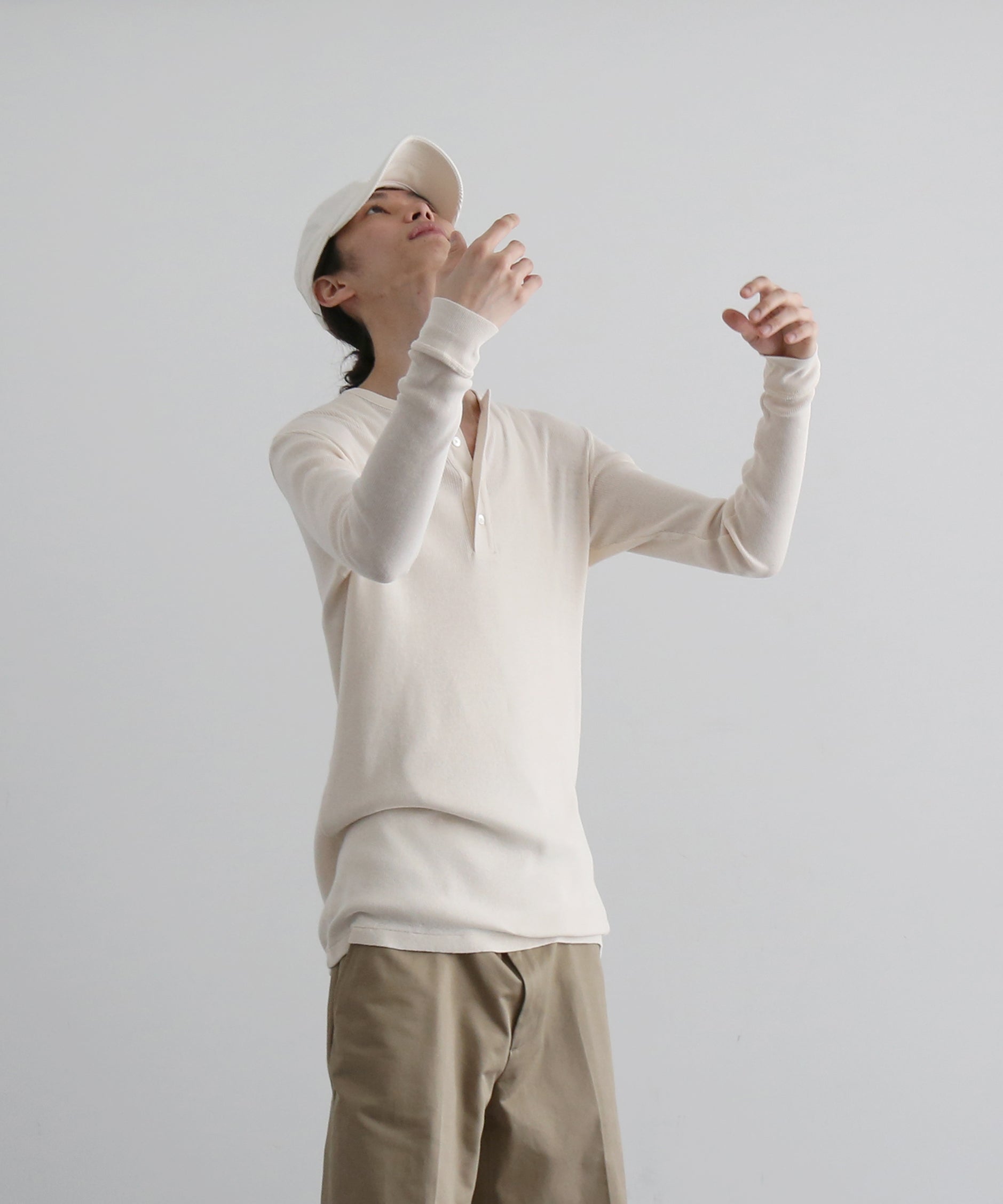 AURALEE Organic soft rib henley neck p/o "IVORY"