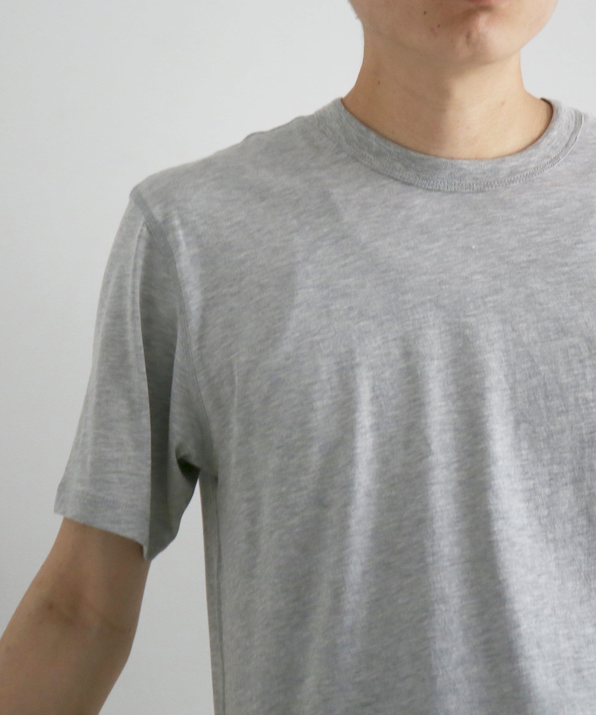 KAIKO C neck t-shirt “TOP GRAY”