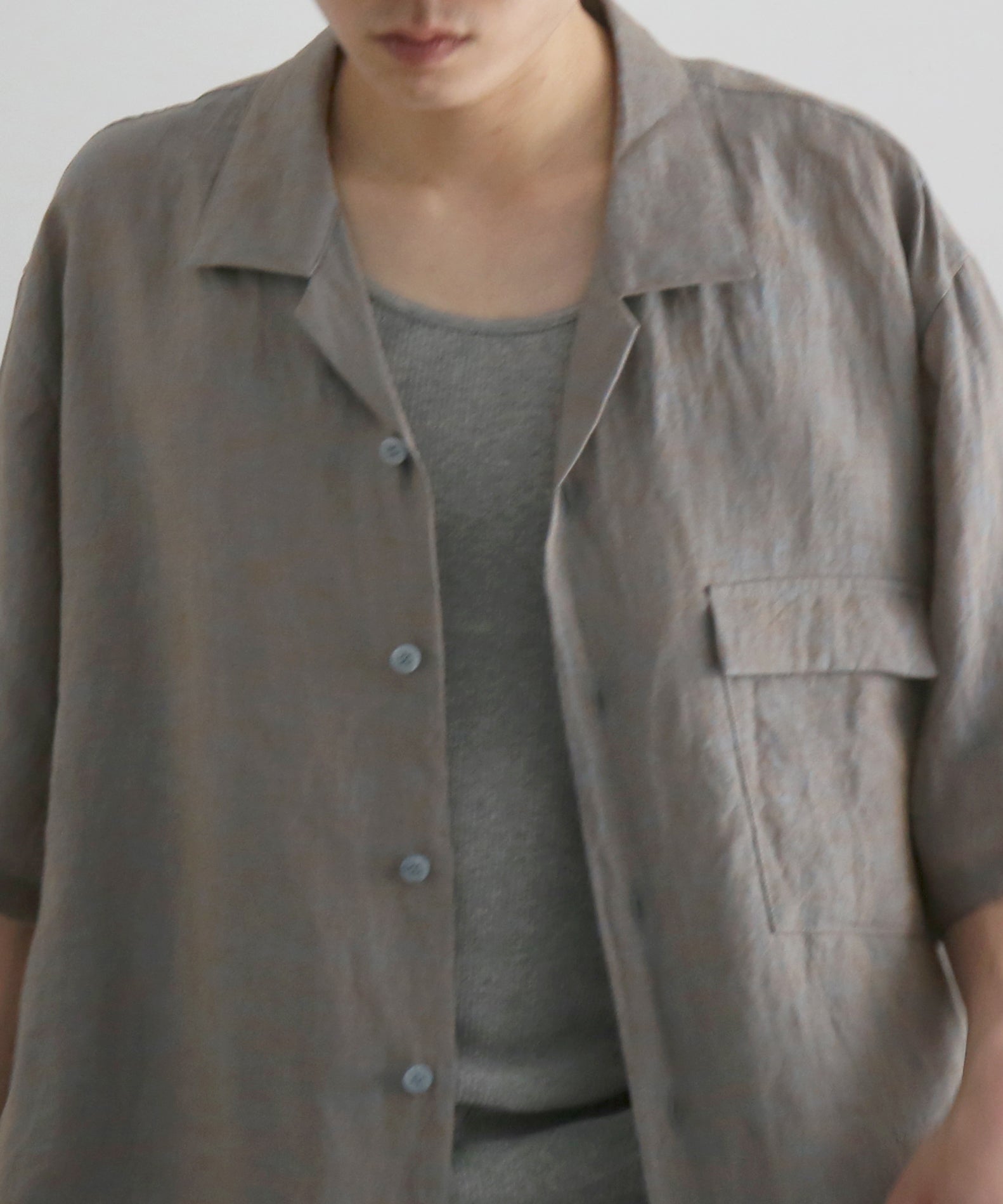 WHOWHAT Hemp chambry open collar shirt "MUNCH GRAY"