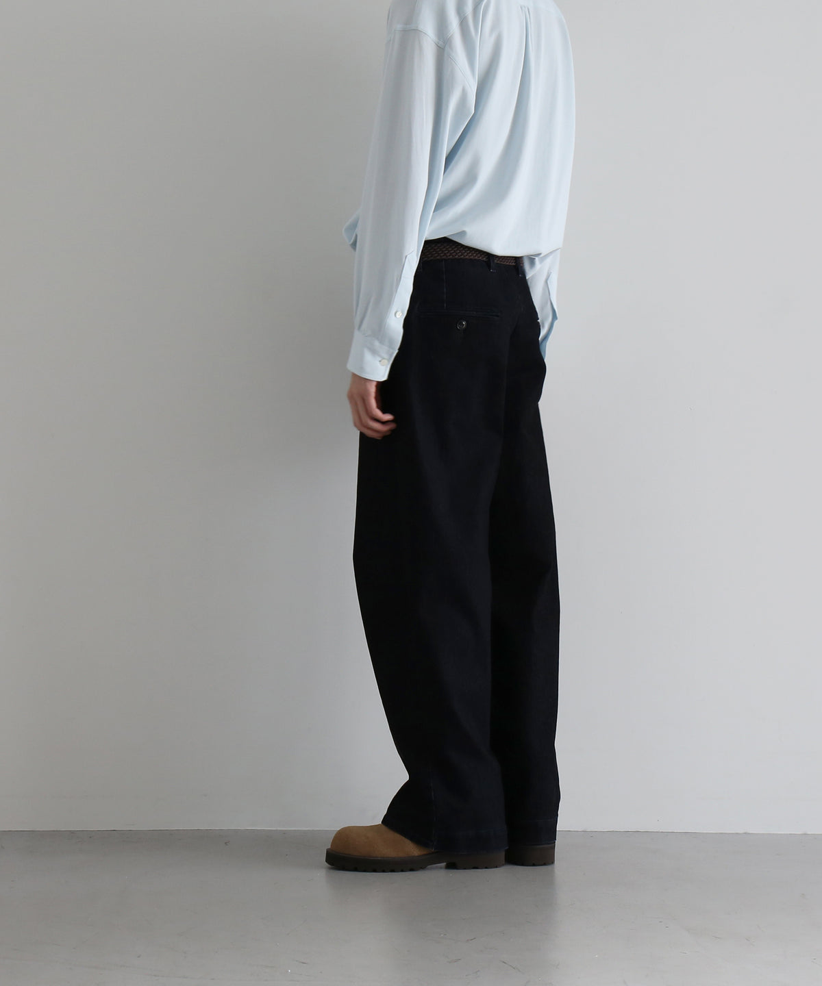 VOAAOV Flocky denim pants “BLACK”