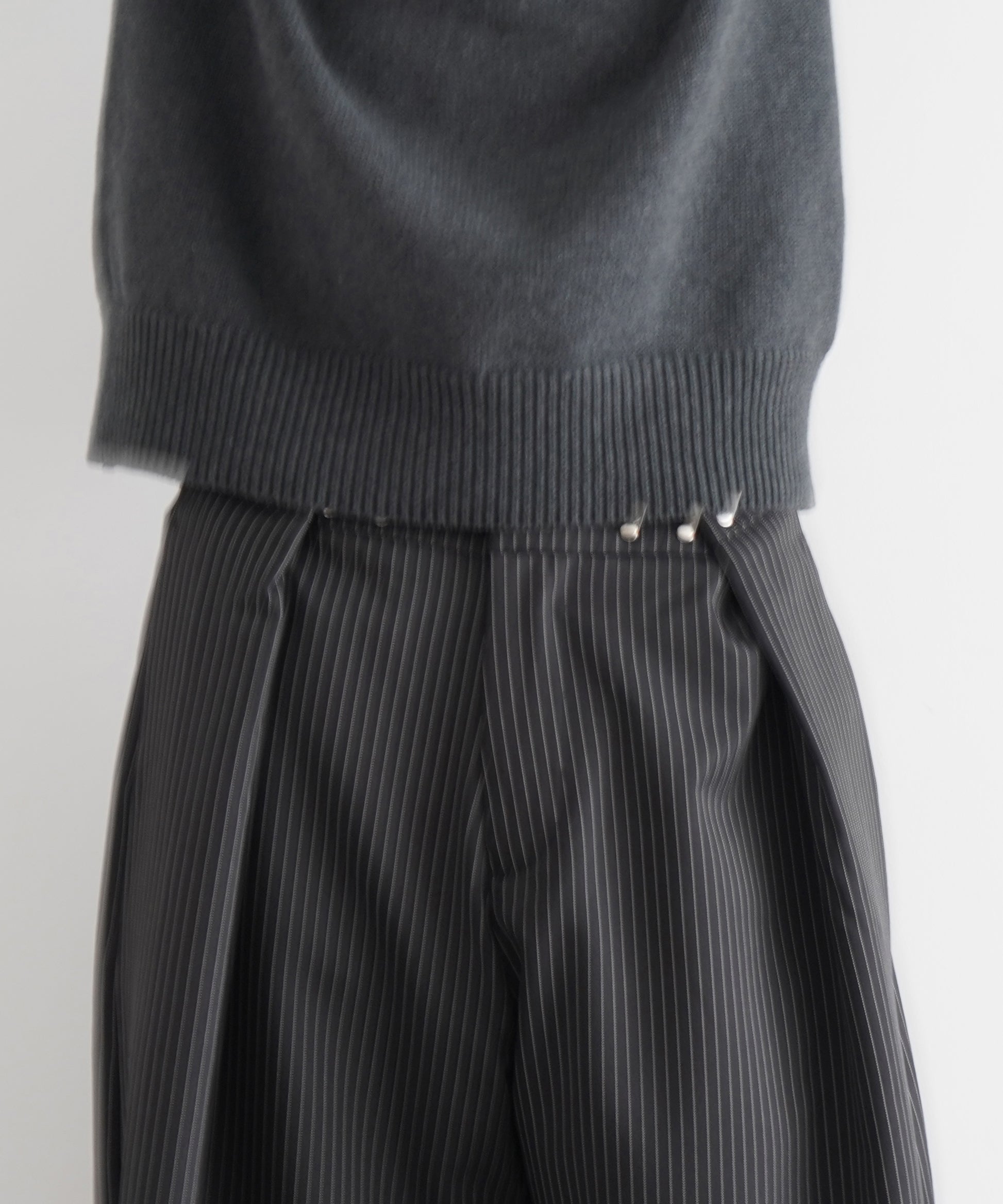 Basketcase Caldwell, pinstripe shorts "BLACK"