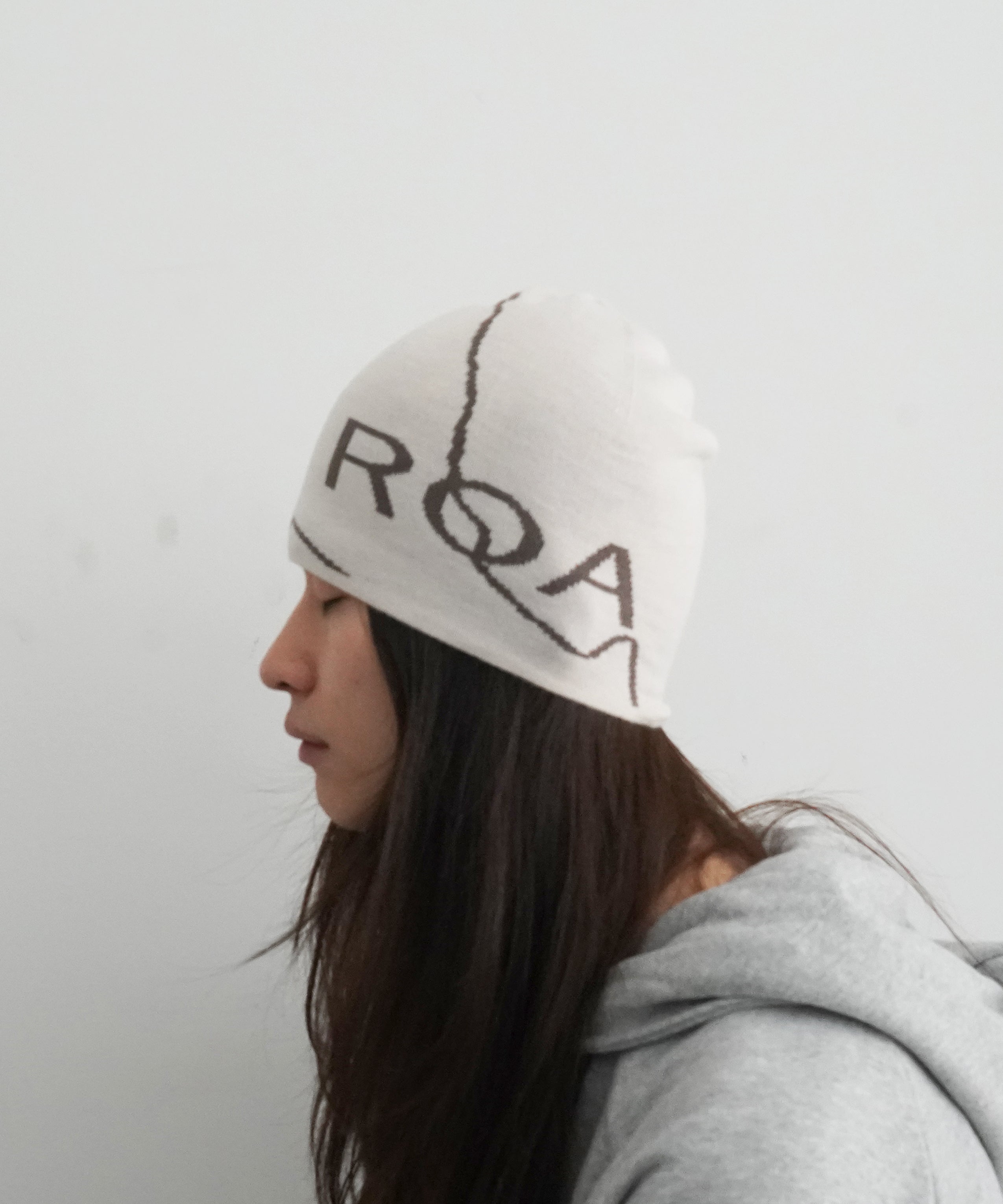 ROA Beanie logo "IVORY"