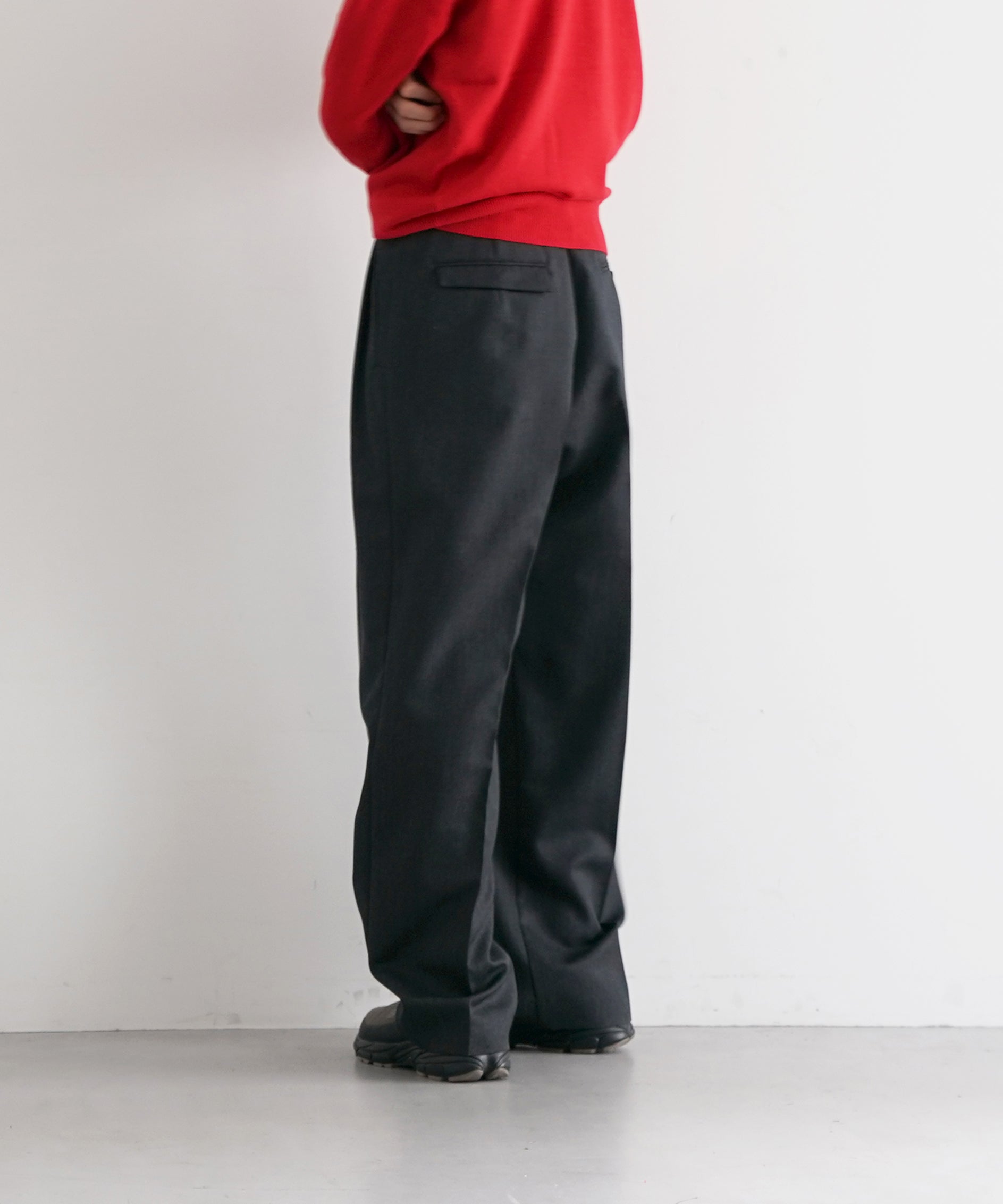 OLD FOLK HOUSE Wool & mohair gabardine trousers "DARK GRAY"