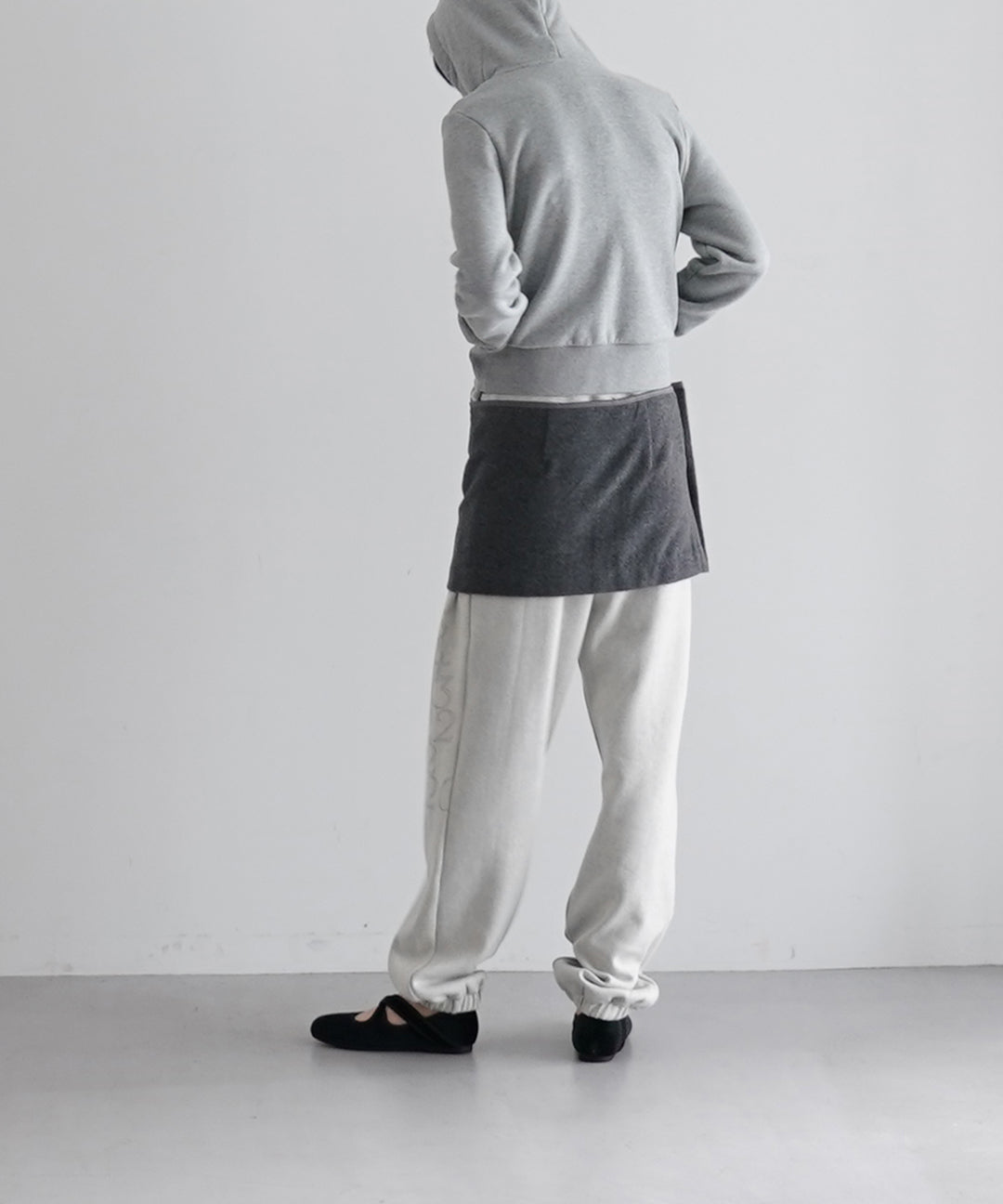 ULIKASANCTUS Curtain mini skirt "CHARCOAL"