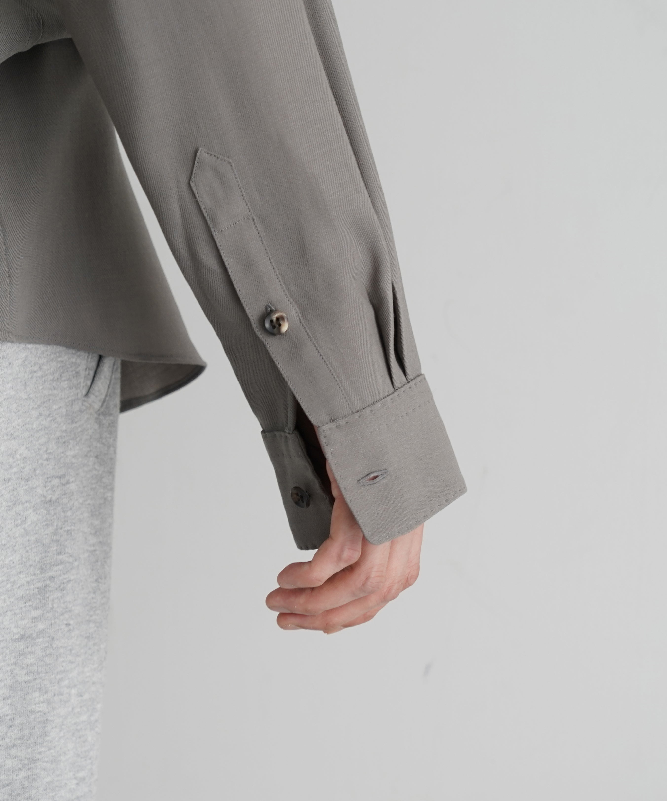 SOSHIOTSUKI Manica camicia dress shirt "GREY"