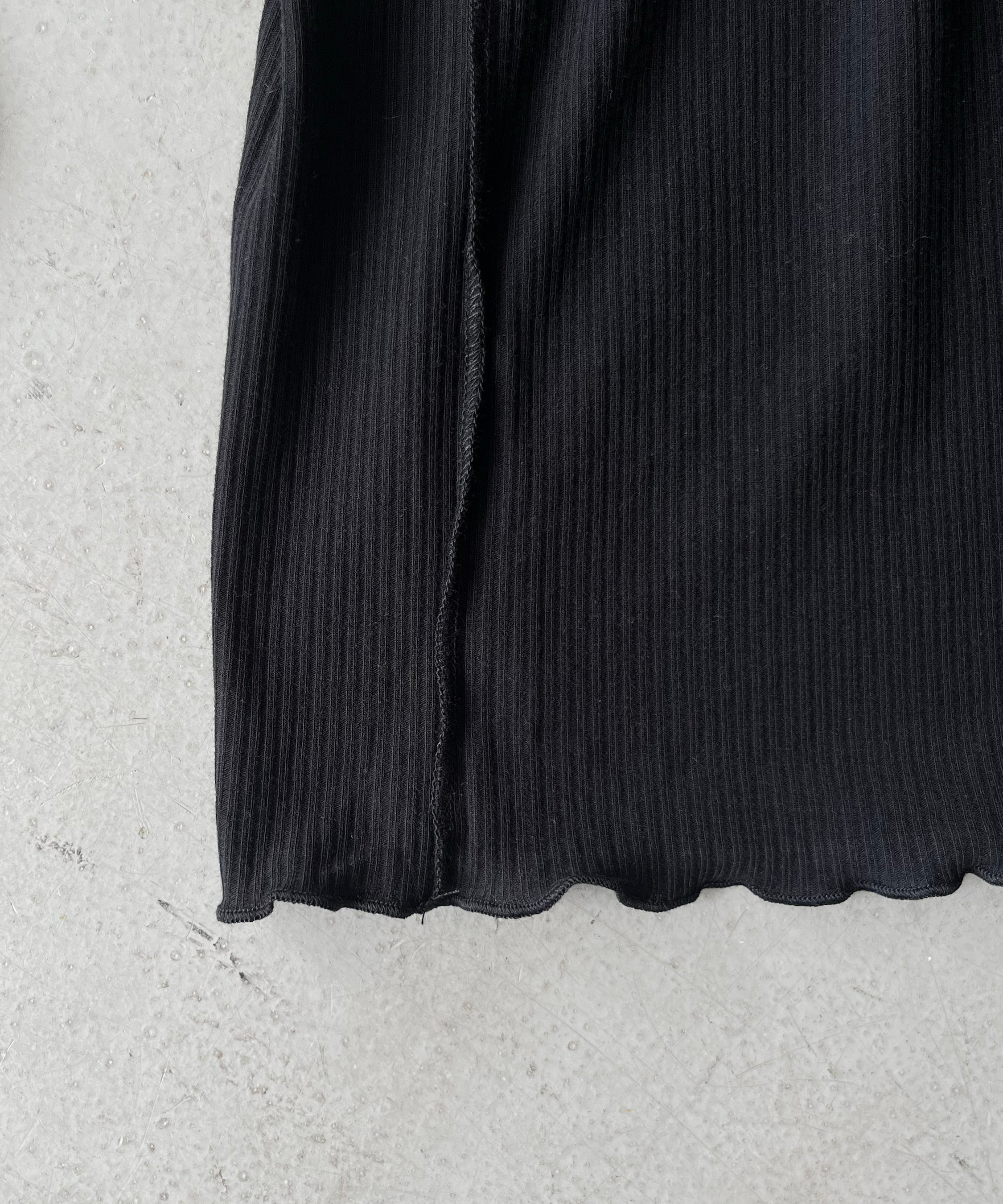 Baserange Omato long sleeve "BLACK"