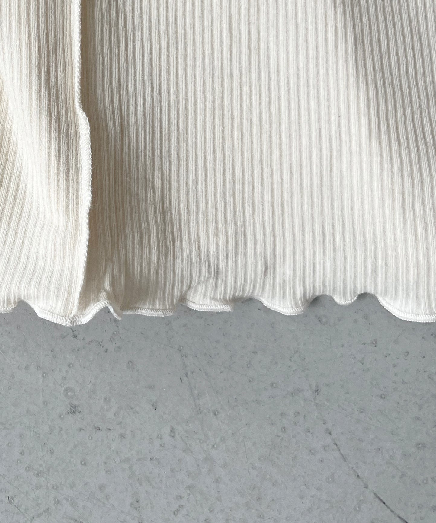 Baserange Omato long sleeve "OFF WHITE"