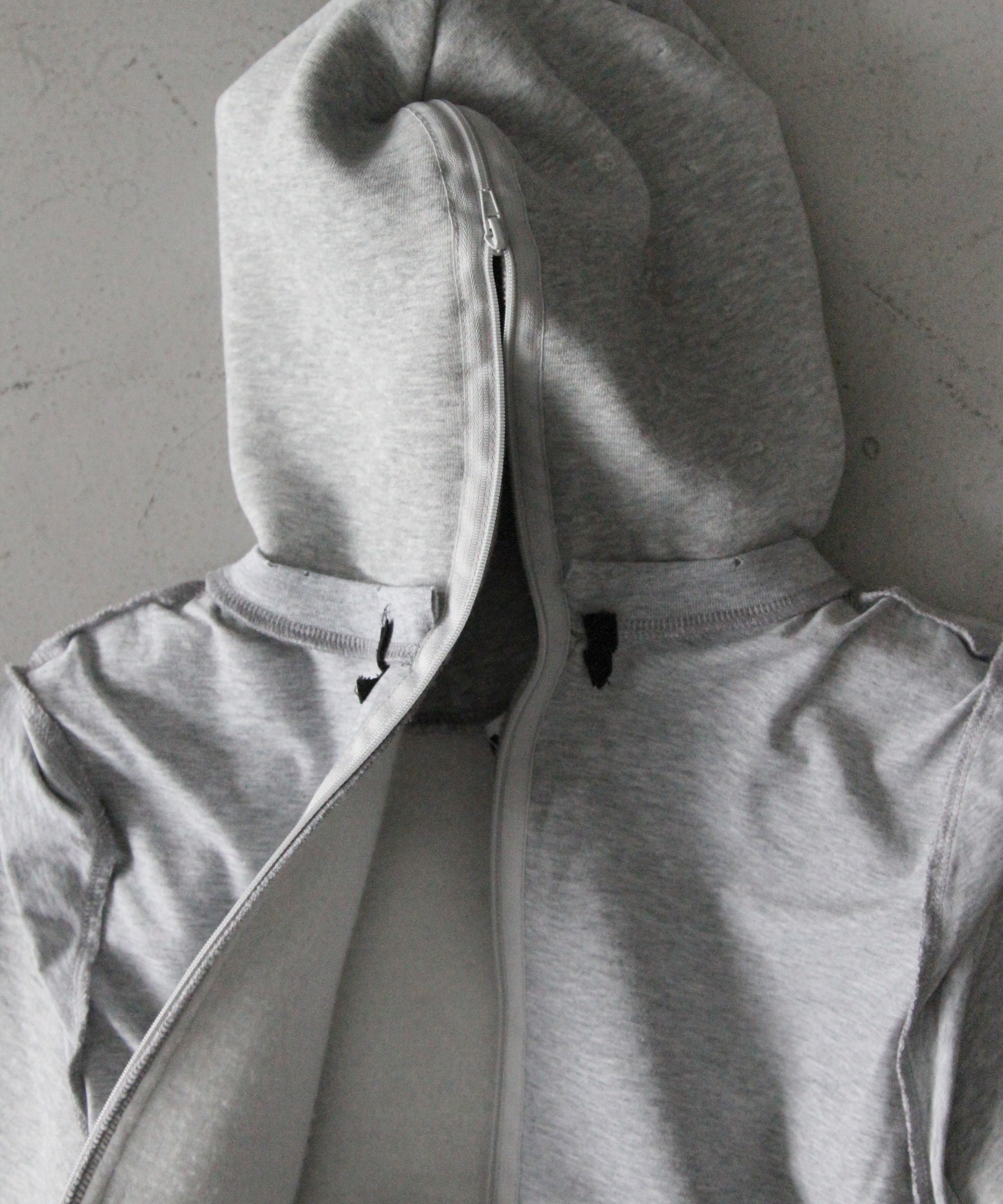 NATASHA ZINKO Multi layer t-shirt hoodie "GREY"