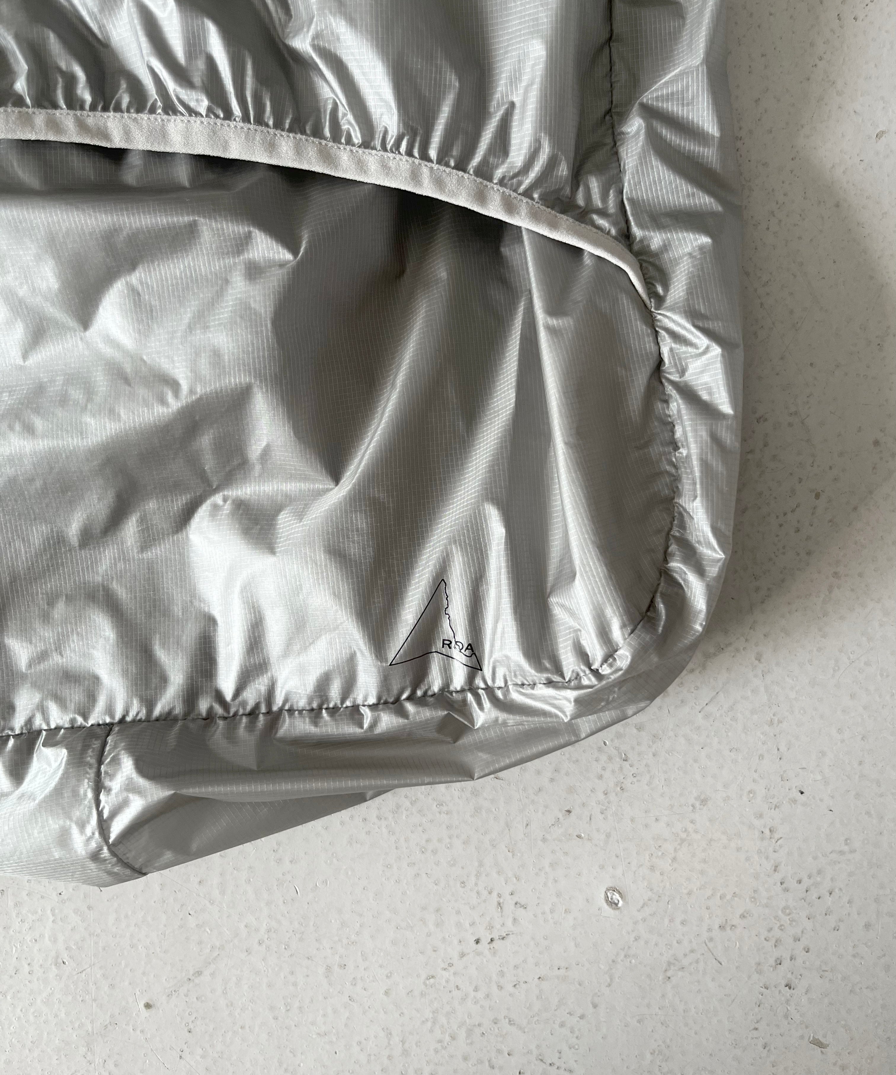ROA Laki packable knot bag "SILVER"