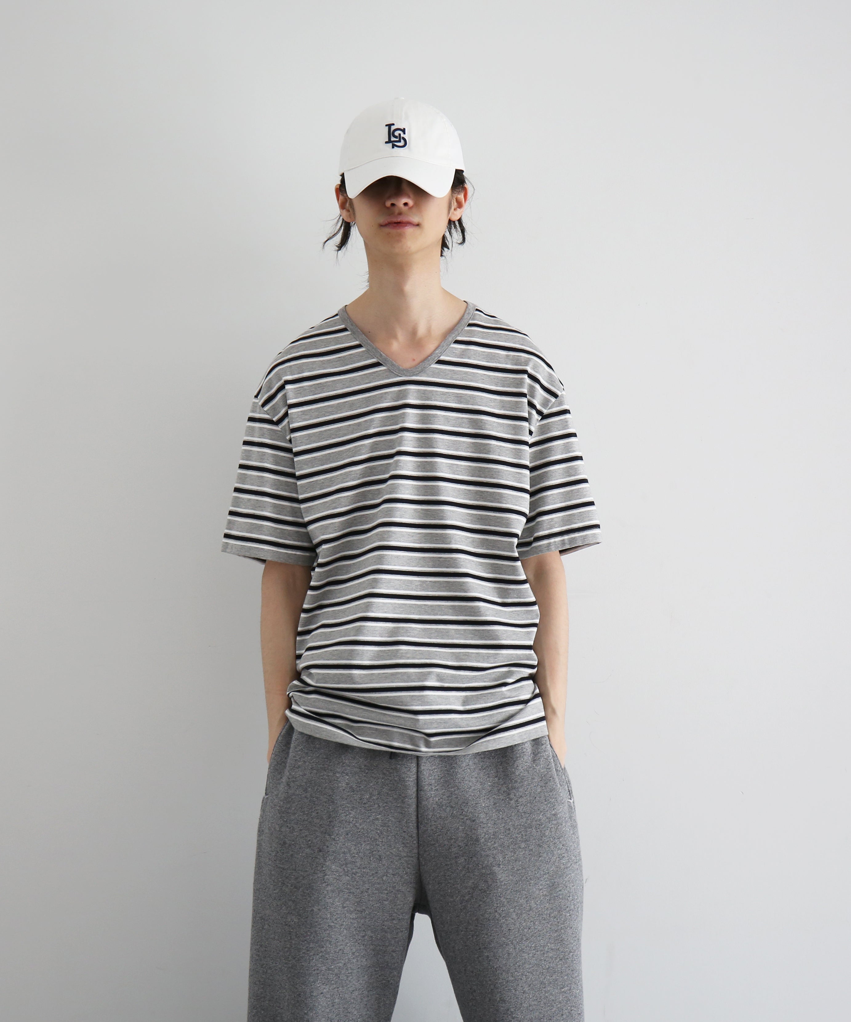 KAIKO V neck border t-shirts "RED"