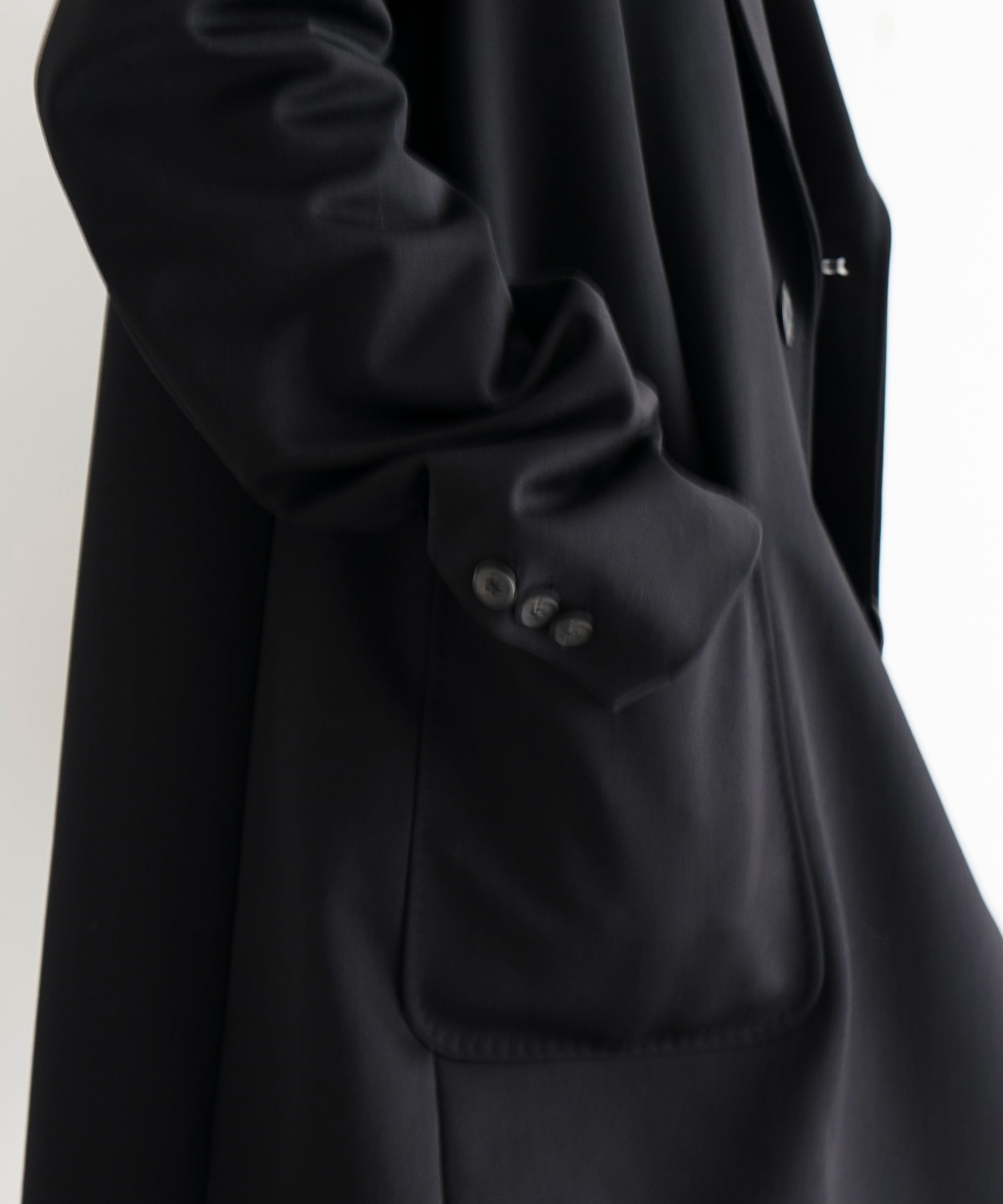 OUR LEGACY Robe overcoat "ONYX BLACK TECH SATEEN"