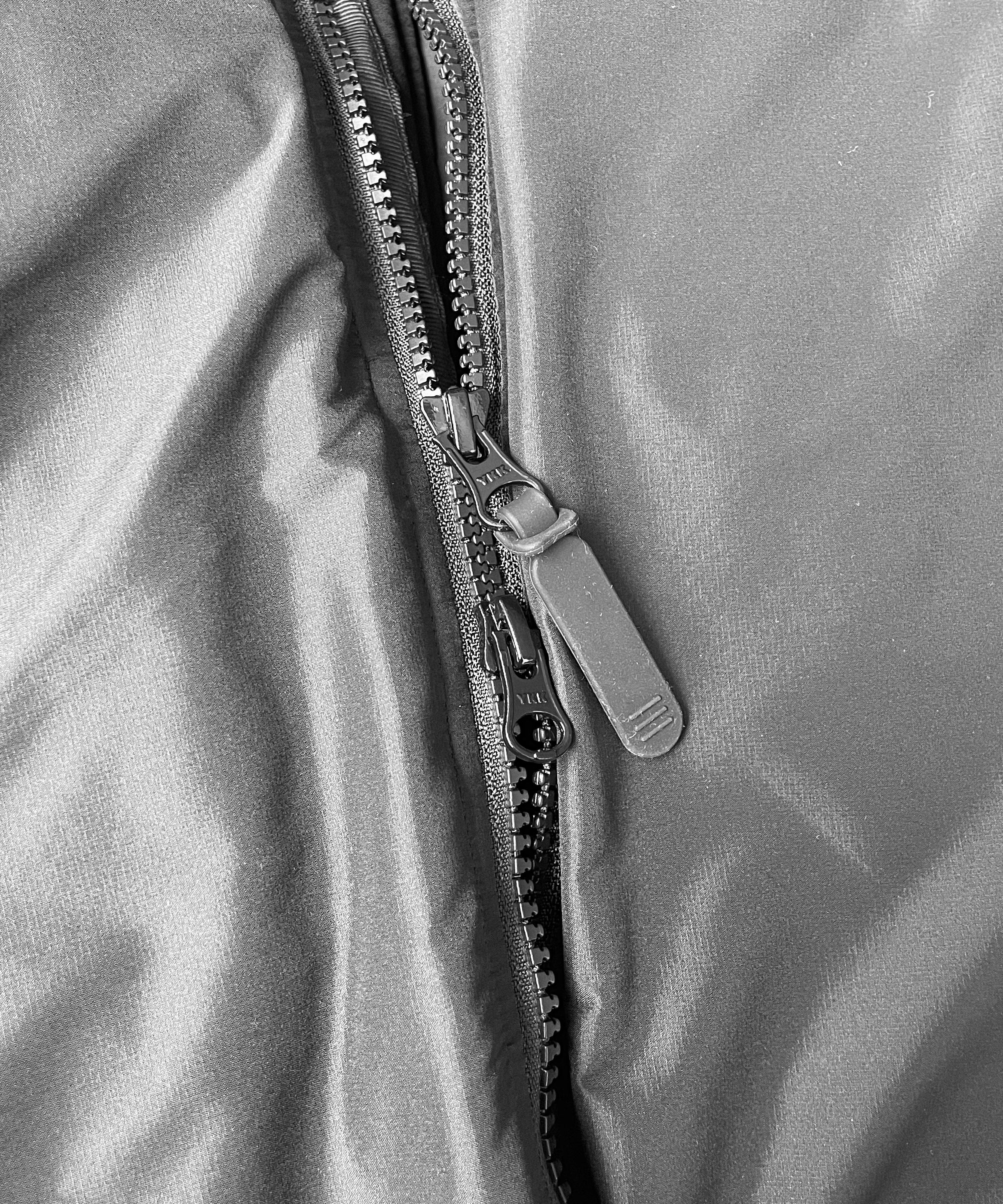 O- Sleepy parka "BLACK"