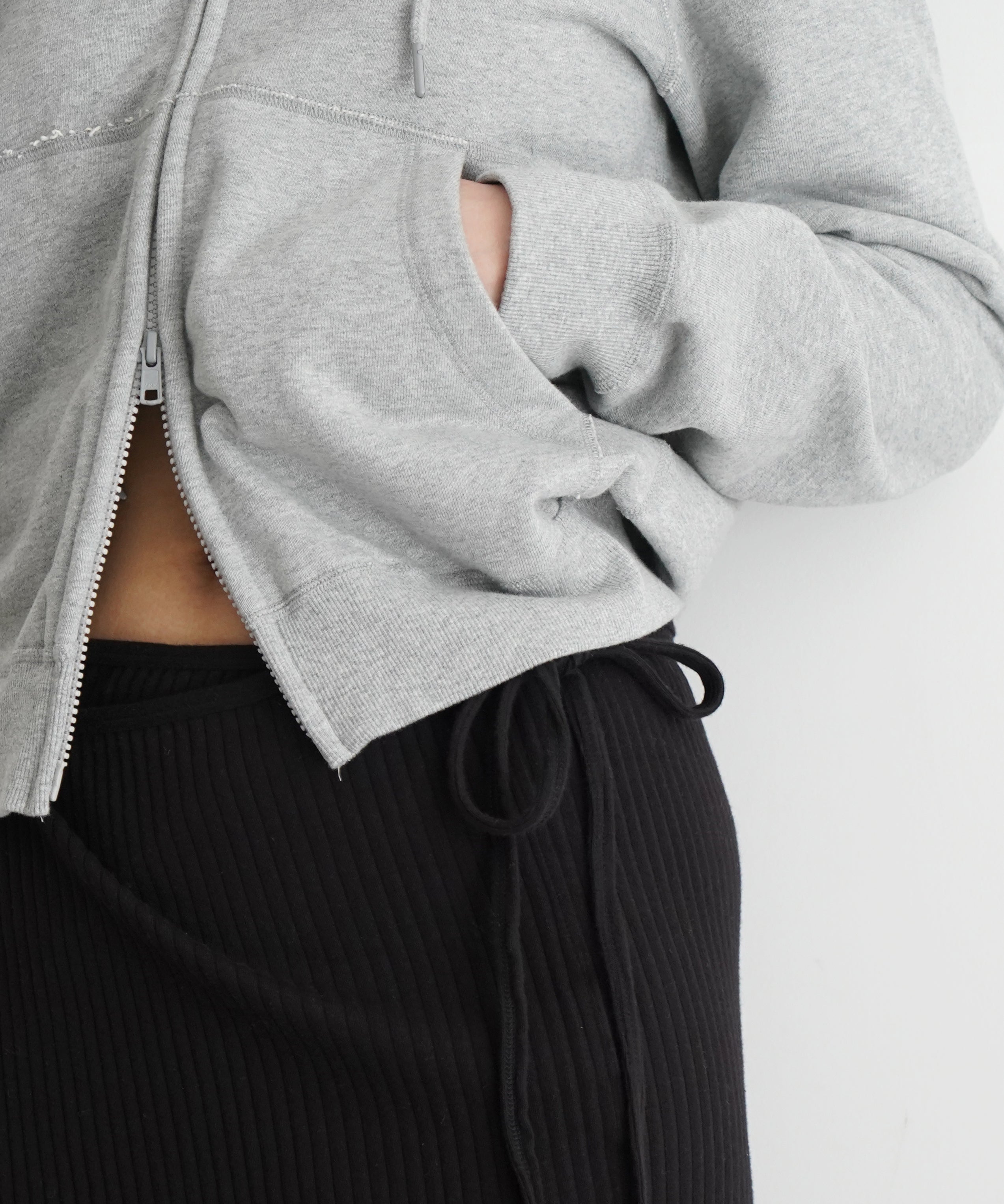 Baserange Brig skirt "BLACK"