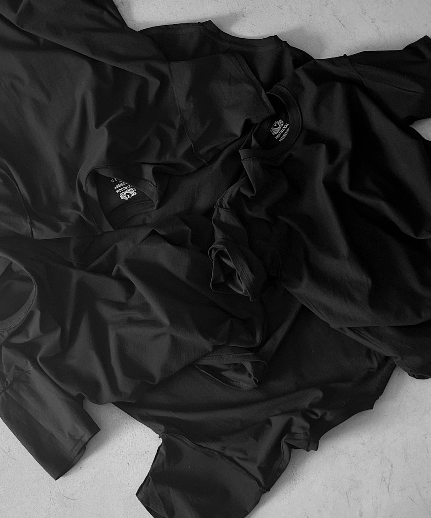 UNUSED Us2025 fruit of the loom×unused 2pack t-shirt "BLACK×BLACK"