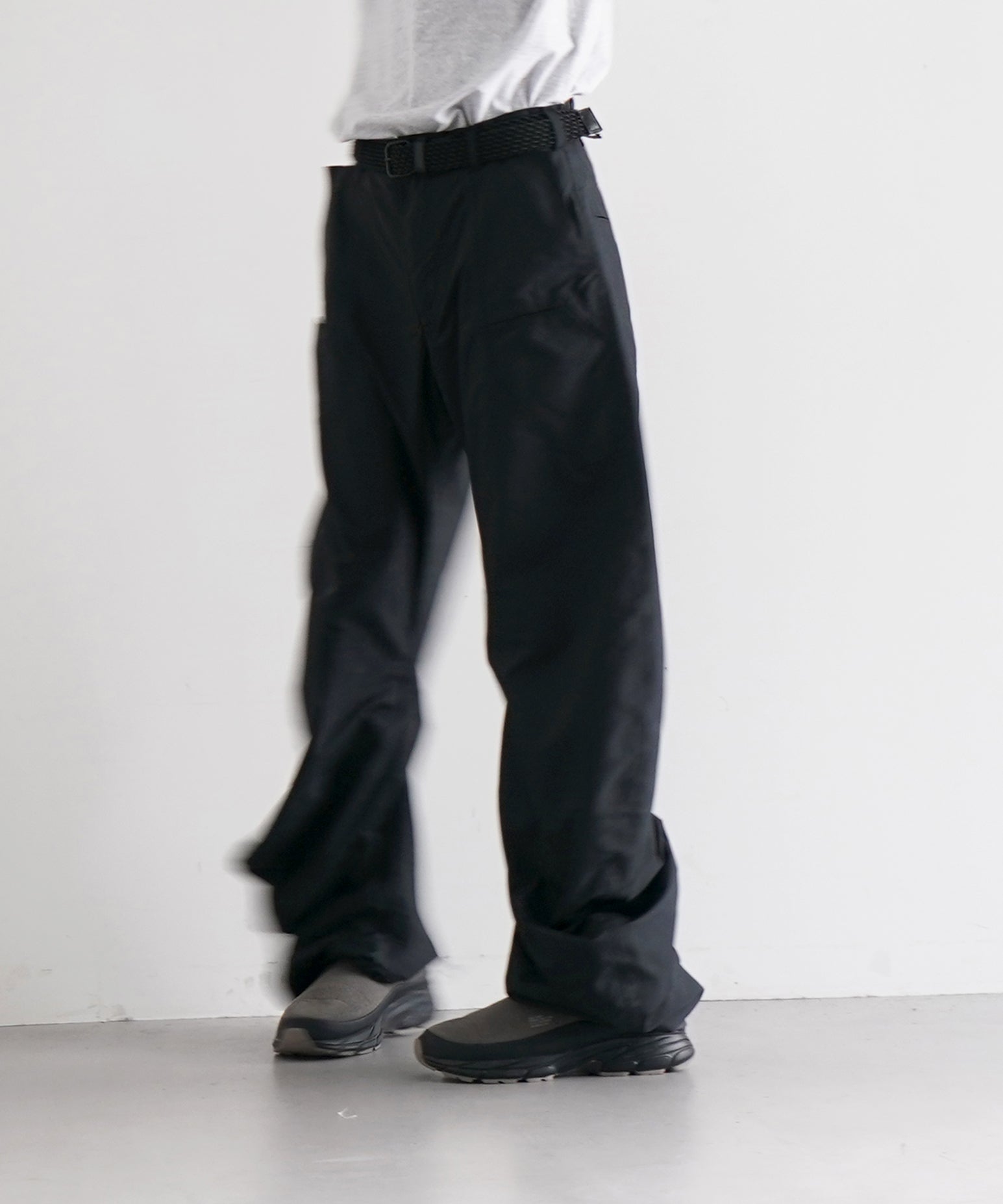 OPPOSE DUALITY 6Pocket panel twist trousers "BLACK"