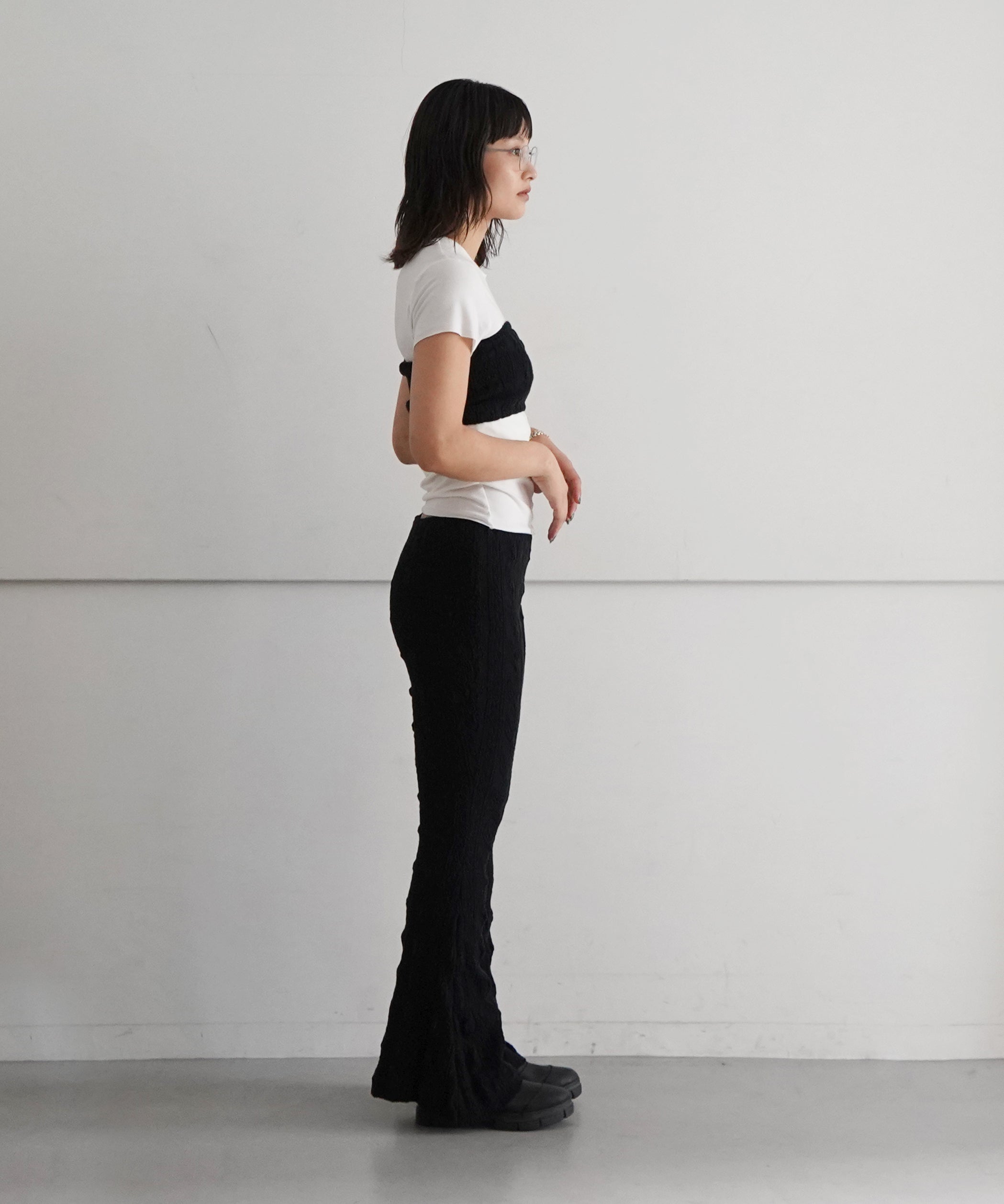 kotohayokozawa Shrunk - knit bare top "BLACK"