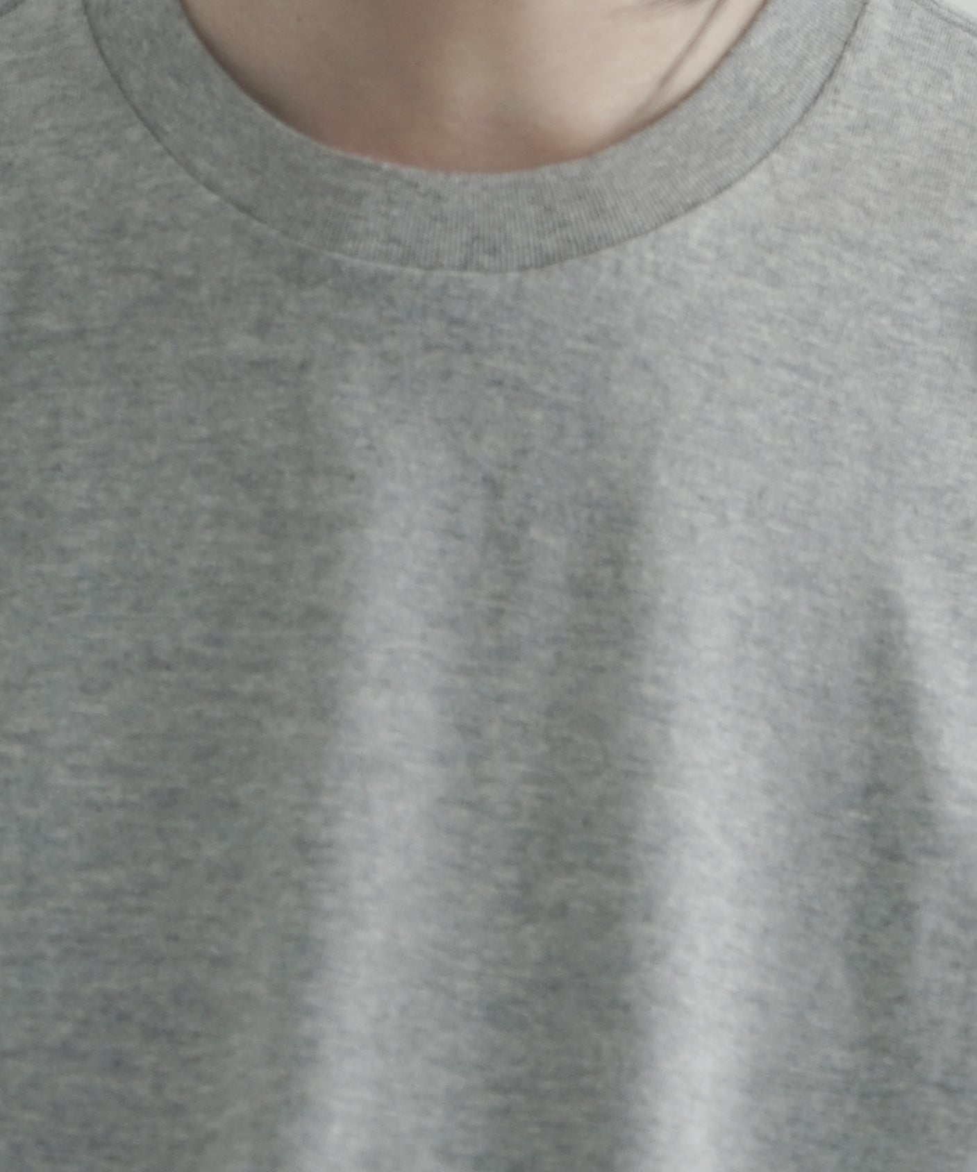 AURALEE Seamless crew neck tee "TOP GRAY"